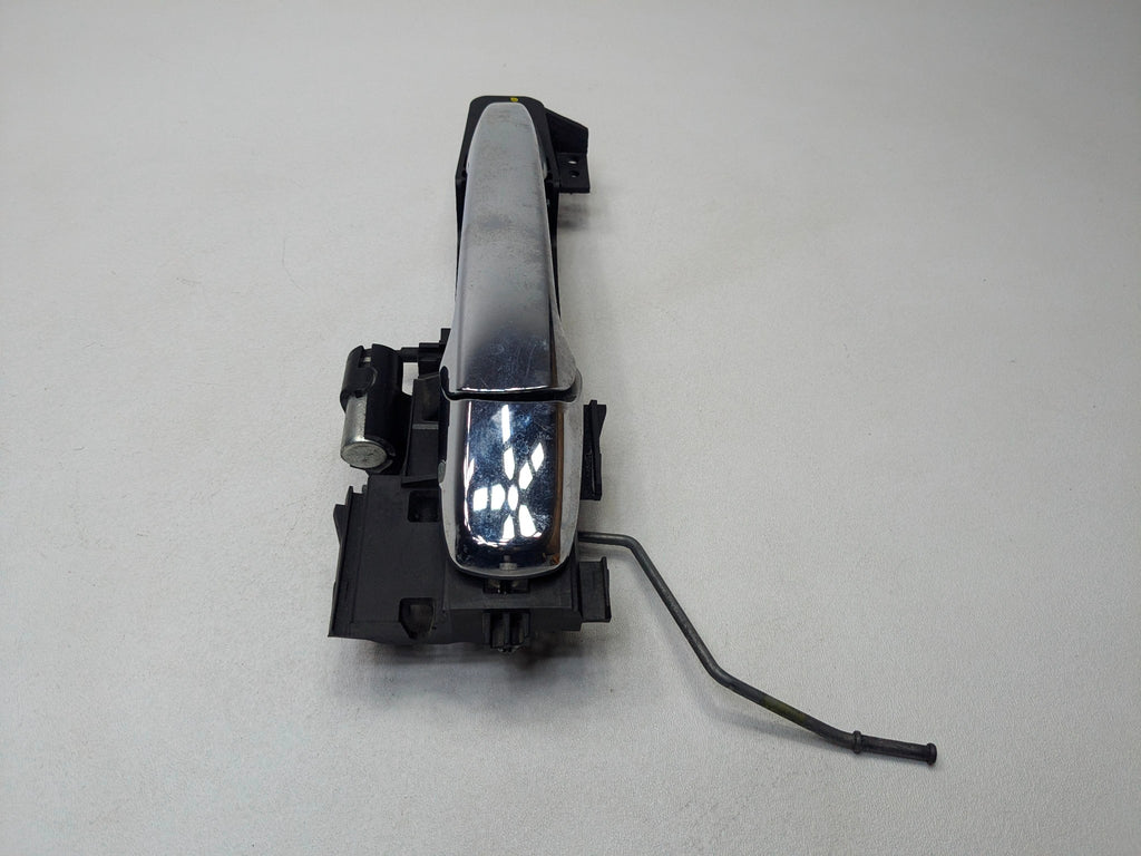 2009 - 2012 OEM FORD FLEX FRONT RIGHT PASSENGER SIDE EXTERIOR DOOR HANDLE CHROME