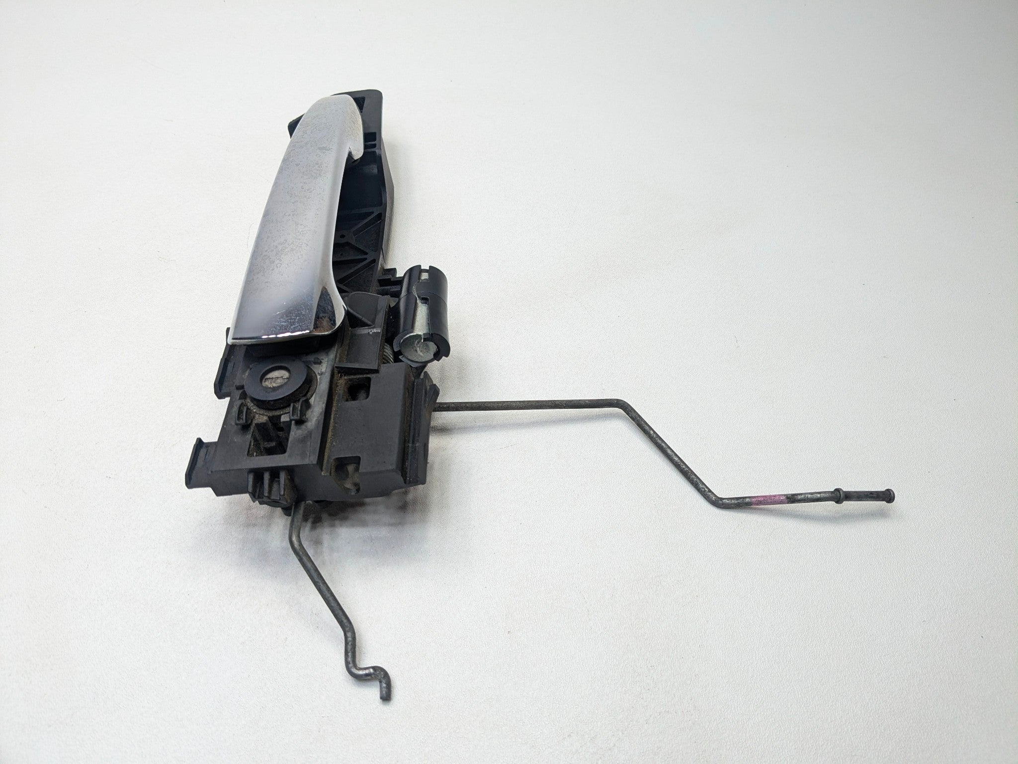 2009 - 2012 OEM FORD FLEX FRONT LEFT DRIVER SIDE EXTERIOR DOOR HANDLE CHROME