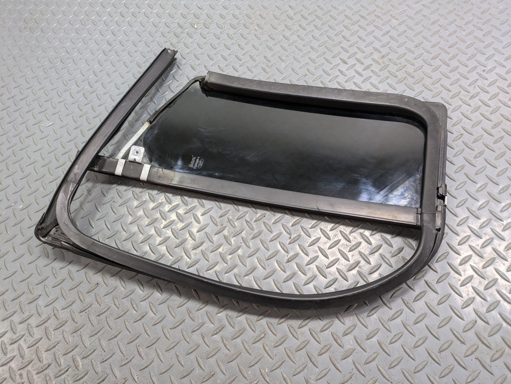 2009 - 2012 OEM FORD FLEX REAR LEFT DRIVER SIDE WINDOW VENT GLASS