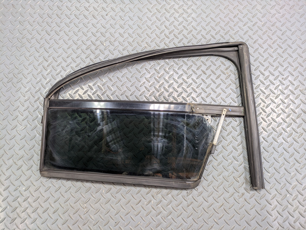 2009 - 2012 OEM FORD FLEX REAR RIGHT PASSENGER SIDE VENT GLASS WINDOW
