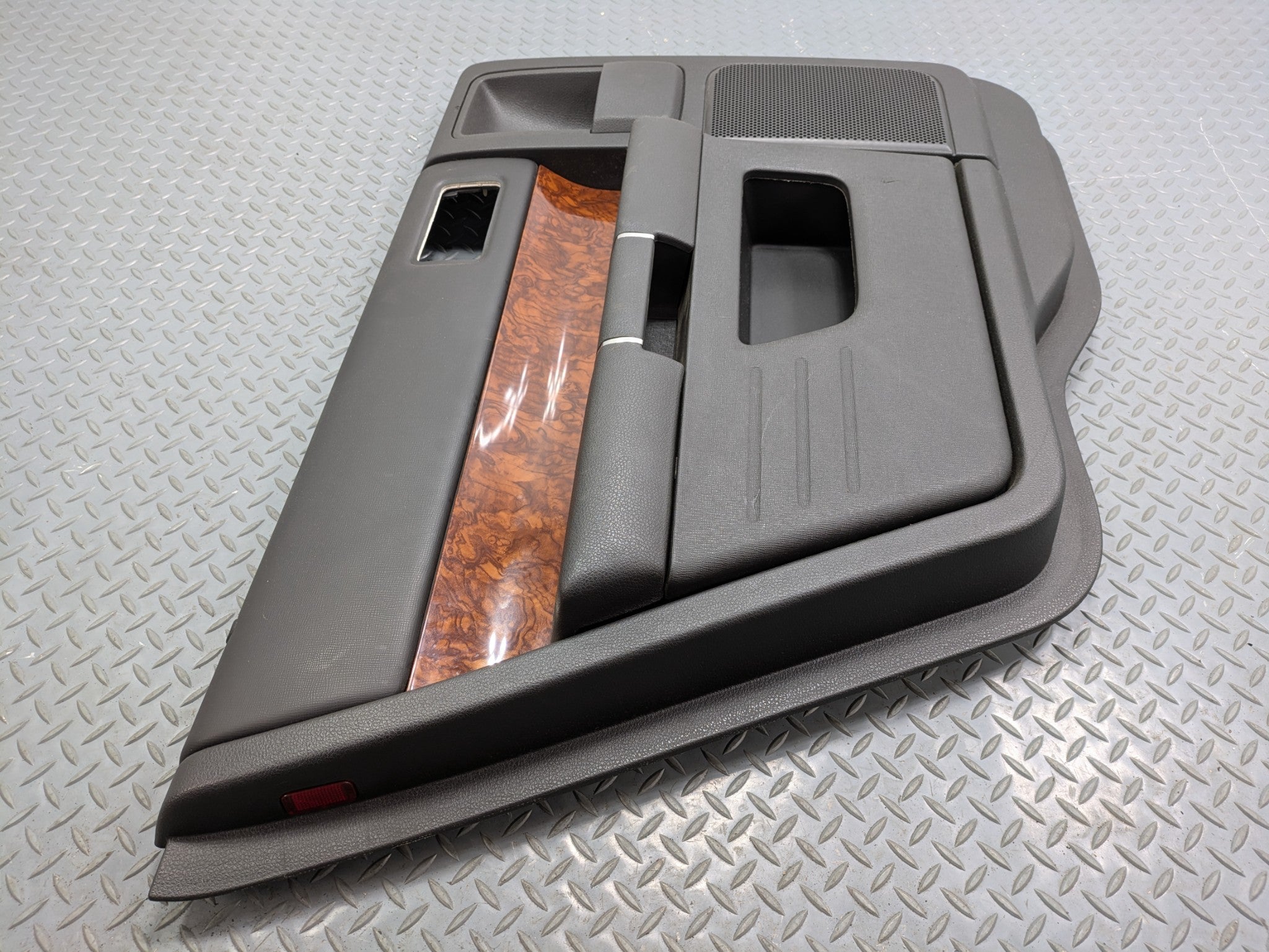 2009 - 2012 OEM FORD FLEX REAR LEFT DRIVER SIDE INTERIOR DOOR TRIM PANEL
