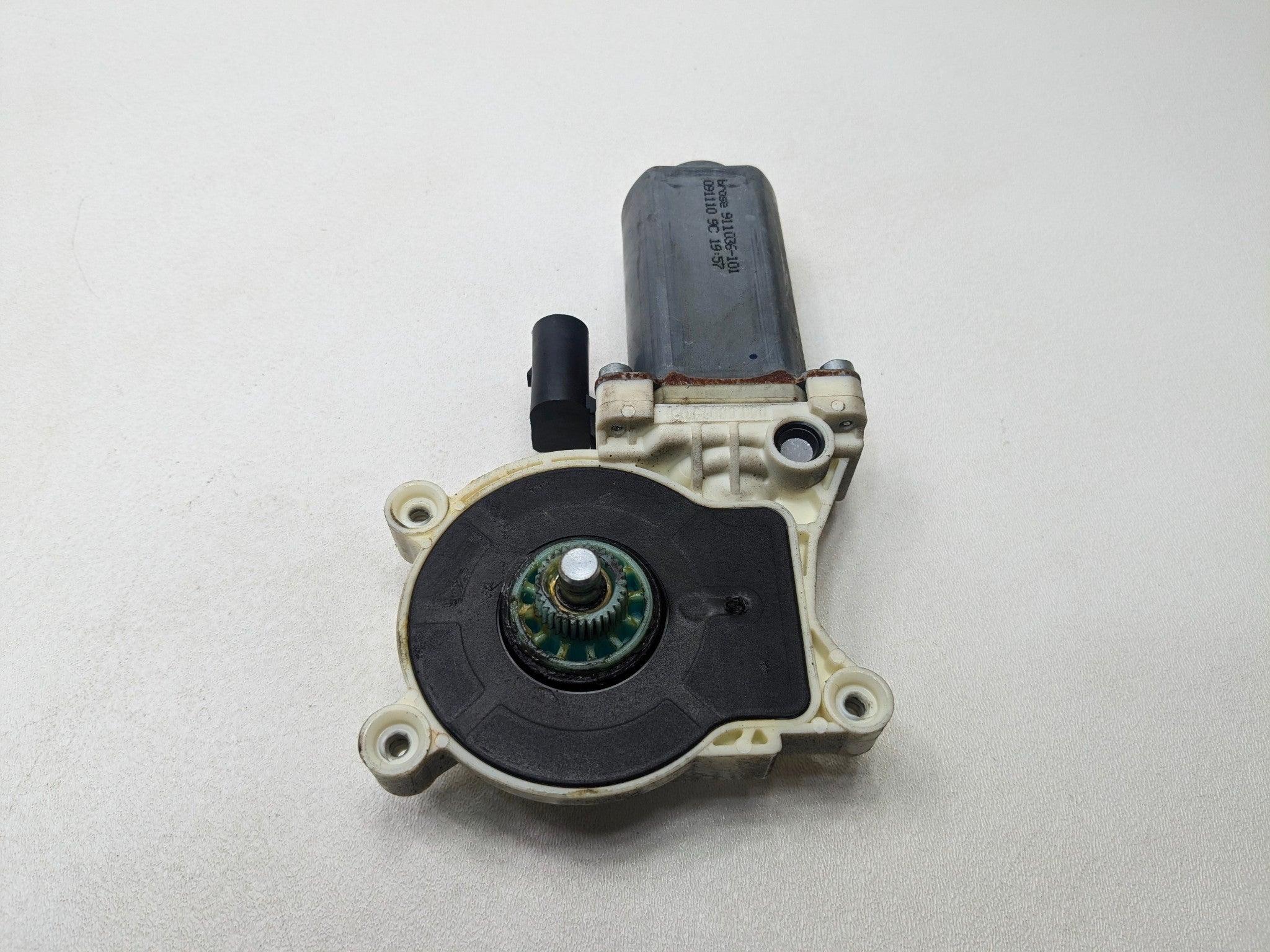2009 - 2012 OEM FORD FLEX REAR LEFT DRIVER SIDE DOOR POWER WINDOW MOTOR