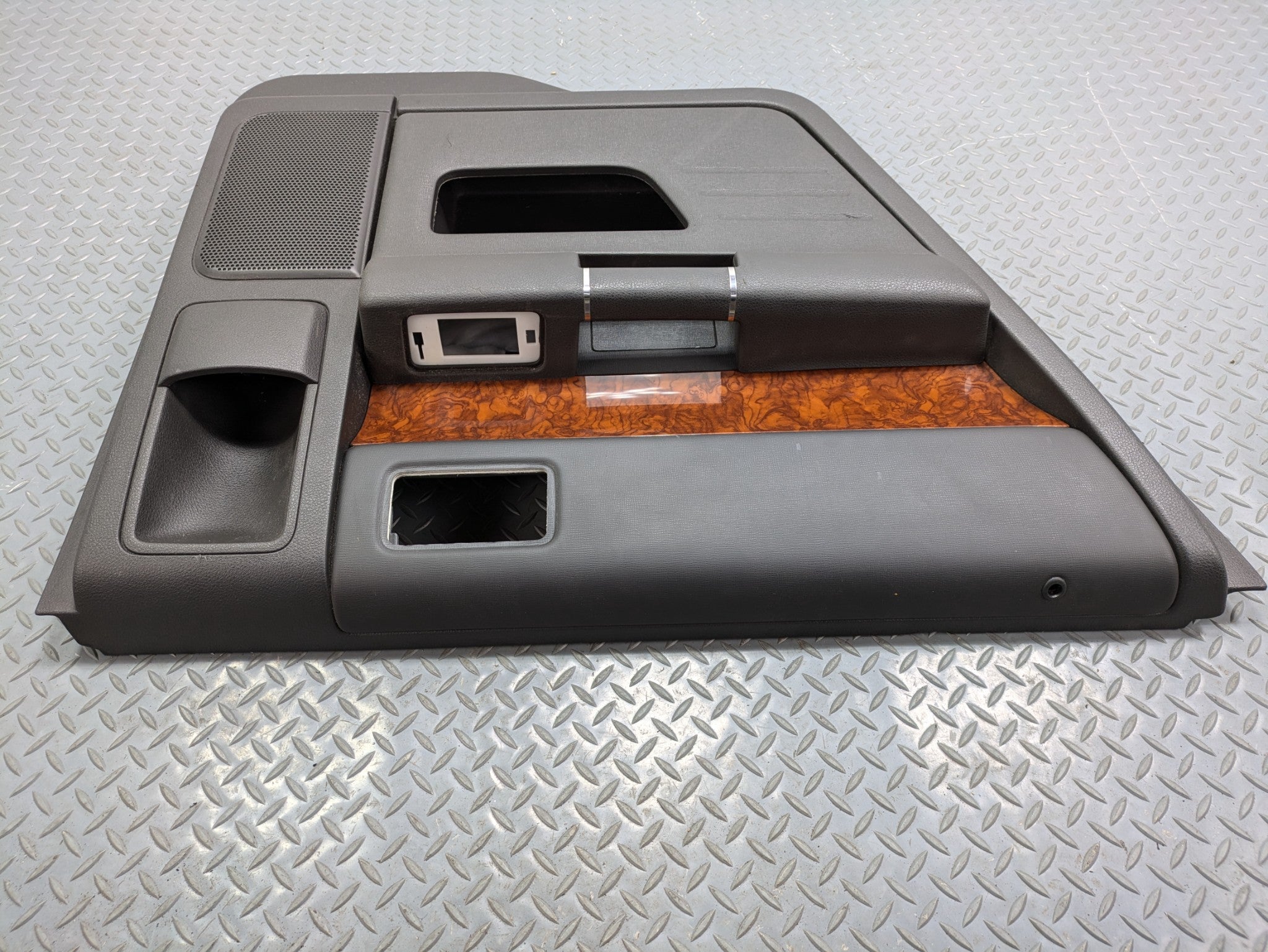 2009 - 2012 OEM FORD FLEX REAR LEFT DRIVER SIDE INTERIOR DOOR TRIM PANEL