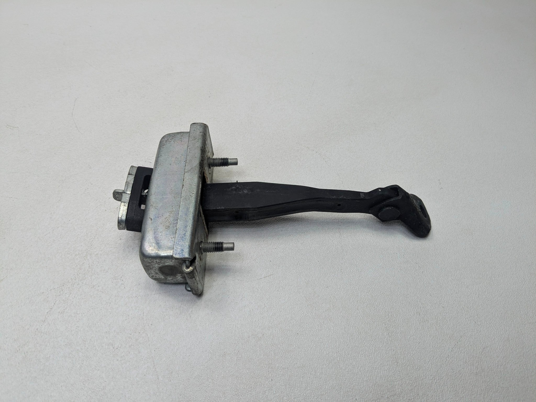 2009 - 2012 OEM FORD FLEX REAR LEFT DRIVER SIDE DOOR CHECK STRAP STOPPER