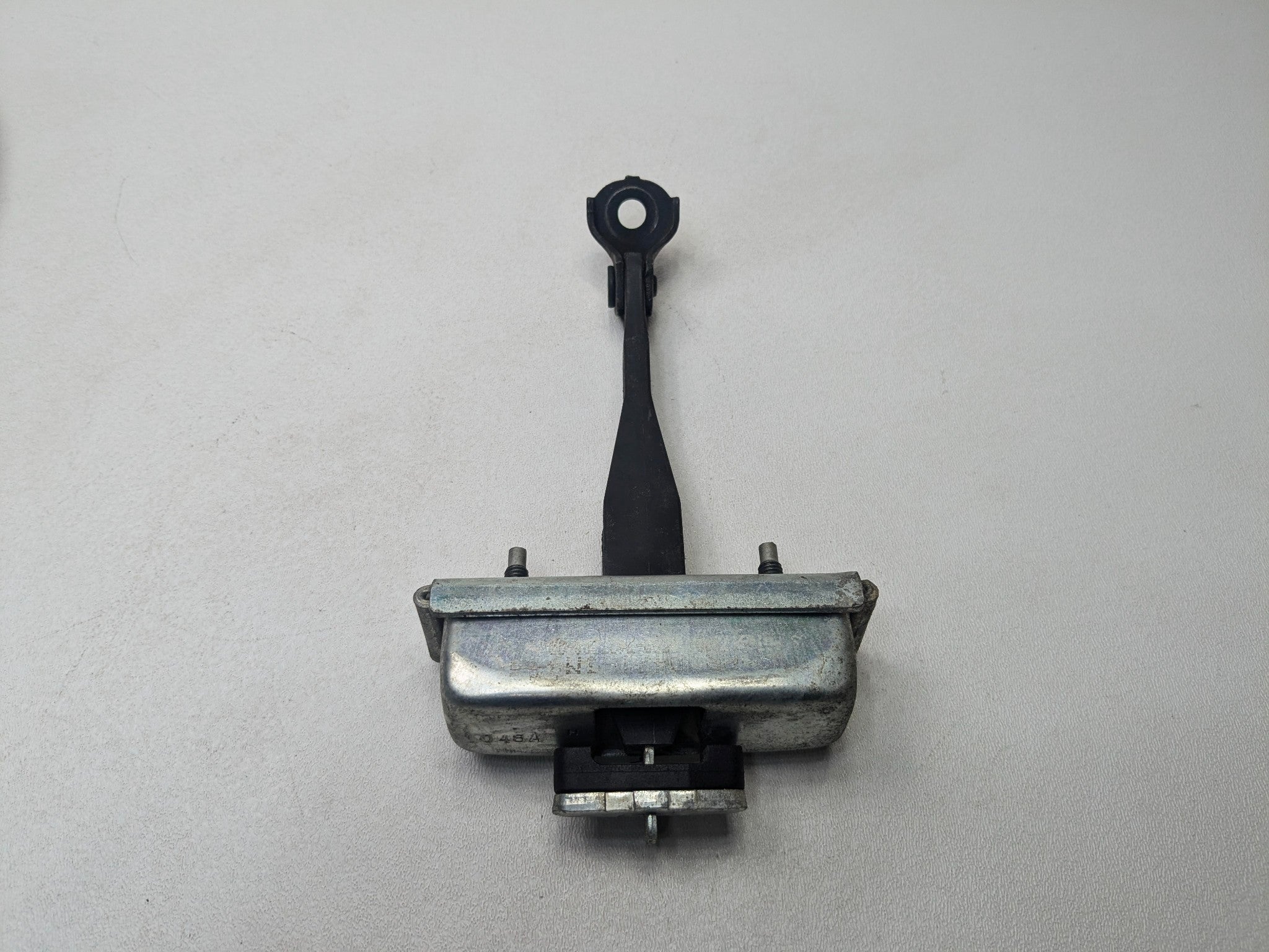 2009 - 2012 OEM FORD FLEX REAR LEFT DRIVER SIDE DOOR CHECK STRAP STOPPER
