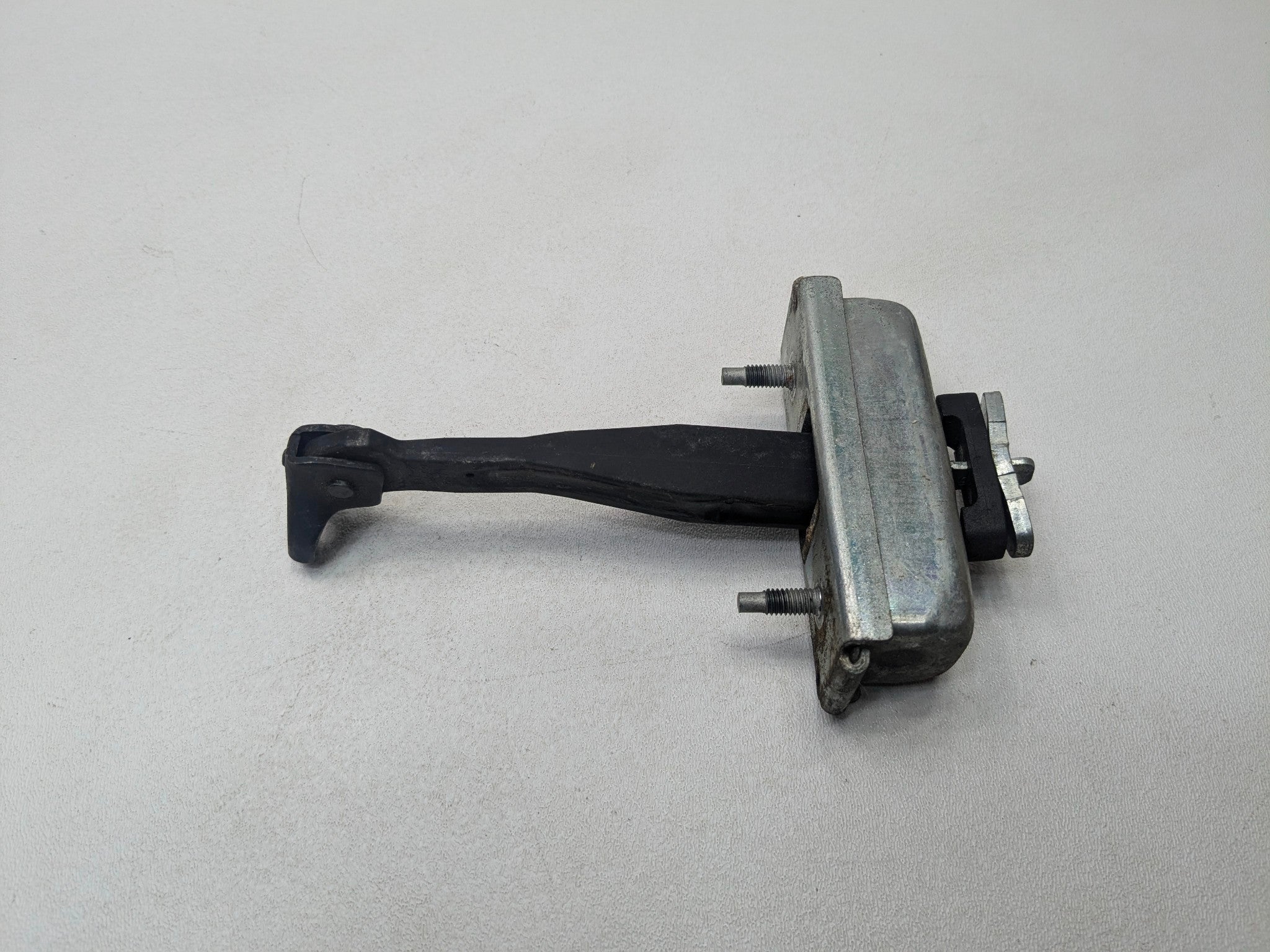 2009 - 2012 OEM FORD FLEX REAR RIGHT PASSENGER SIDE DOOR CHECK STRAP STOPPER