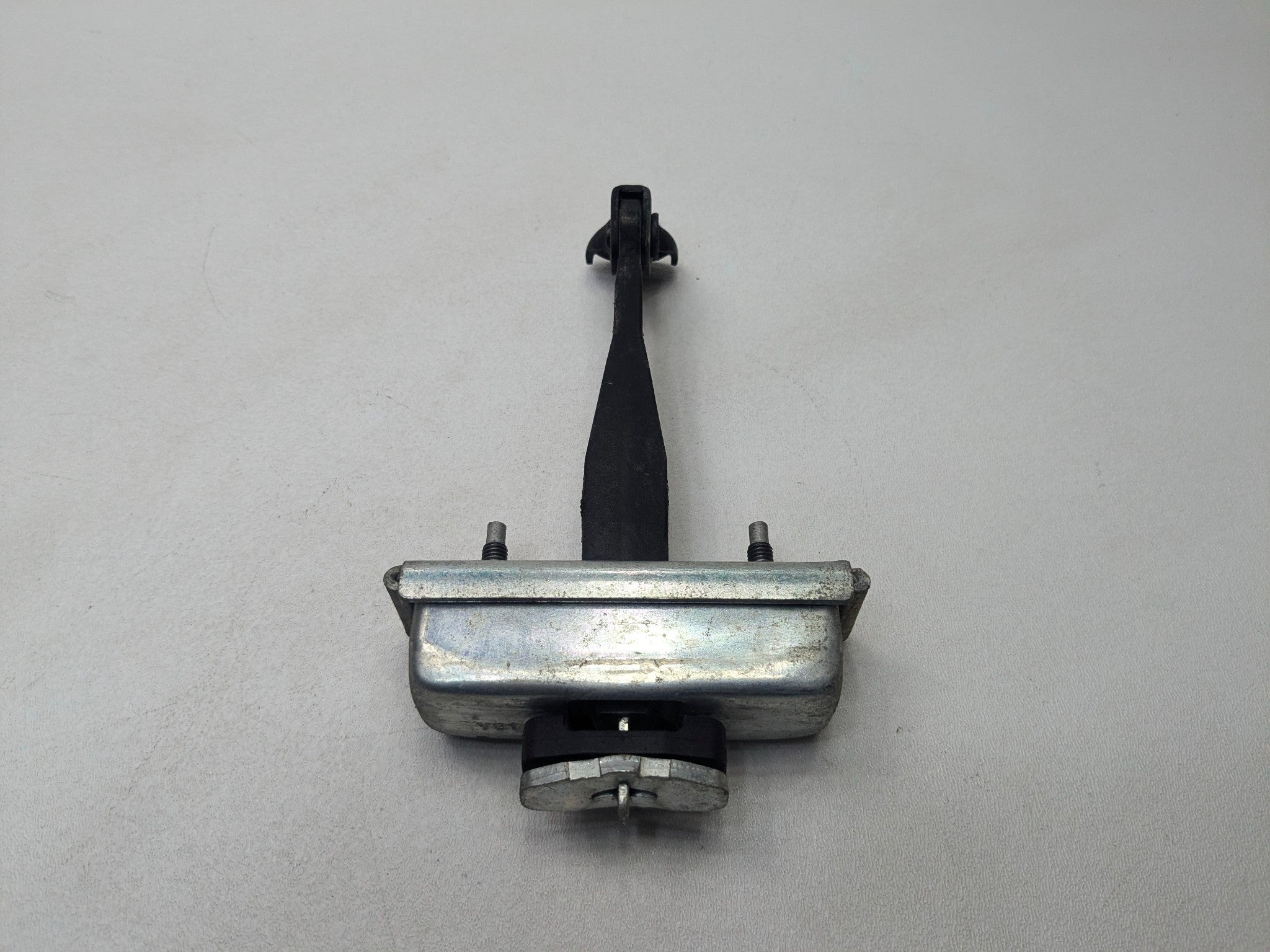 2009 - 2012 OEM FORD FLEX REAR RIGHT PASSENGER SIDE DOOR CHECK STRAP STOPPER