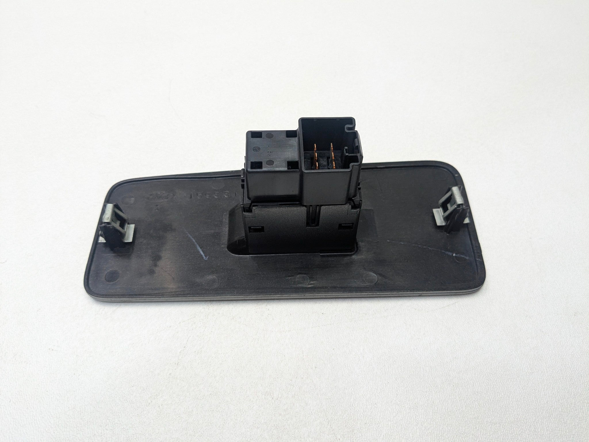 2009 - 2012 OEM FORD FLEX FRONT RIGHT PASSENGER SIDE DOOR SWITCH ASSEMBLY