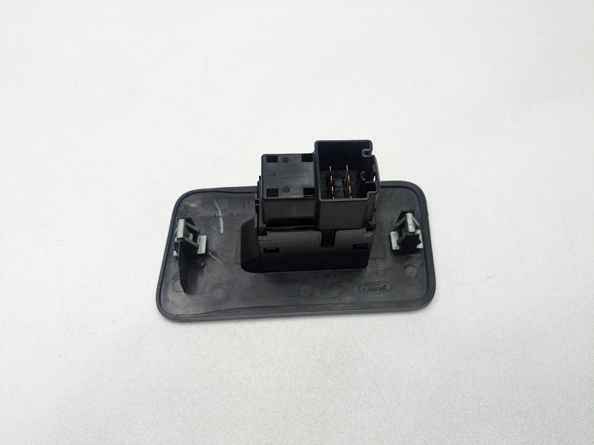 2009 - 2012 OEM FORD FLEX REAR RIGHT PASSENGER SIDE DOOR SWITCH ASSEMBLY