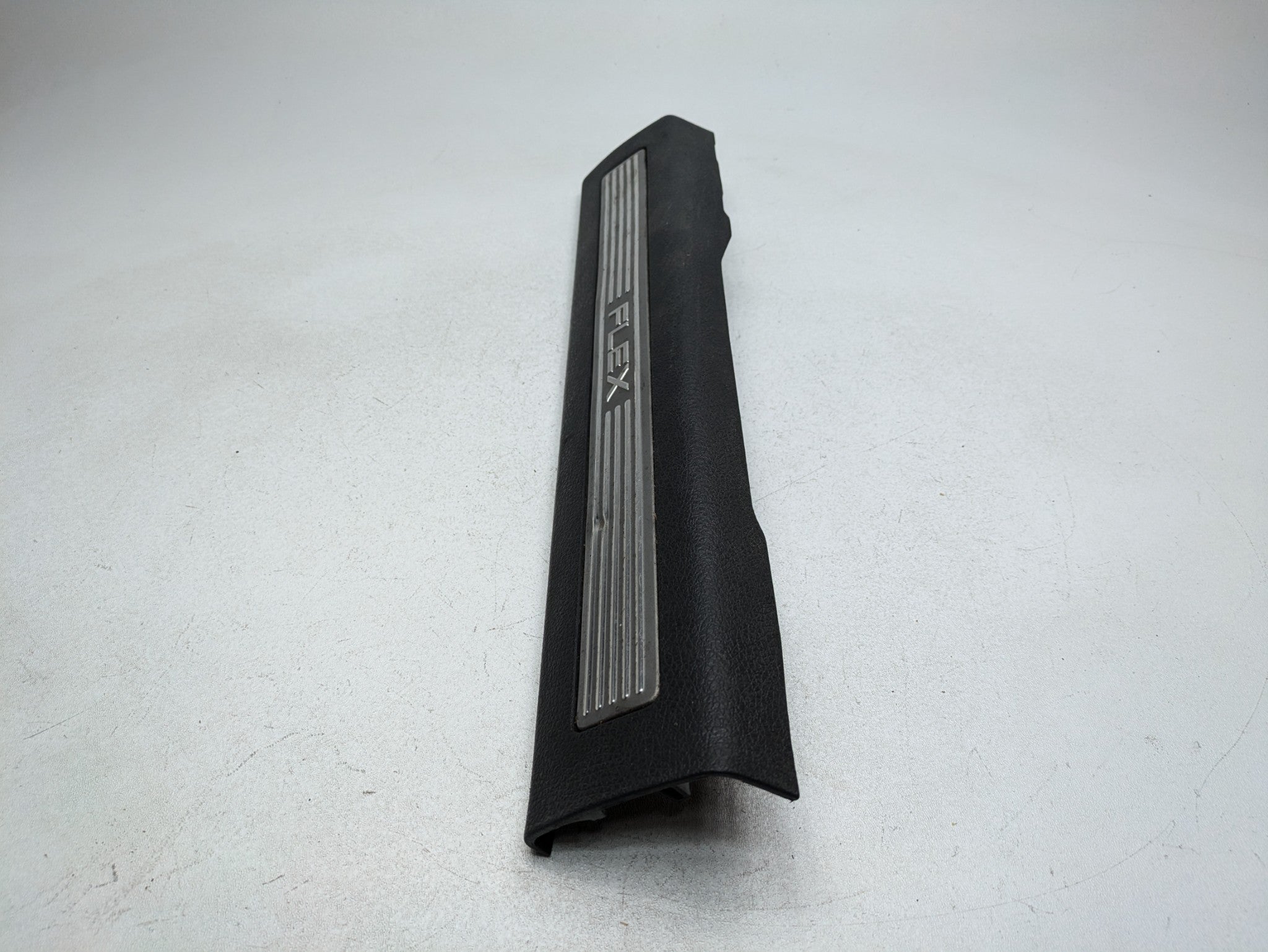 2009 - 2012 OEM FORD FLEX FRONT RIGHT SIDE EXTERIOR DOOR SILL PLATE TRIM