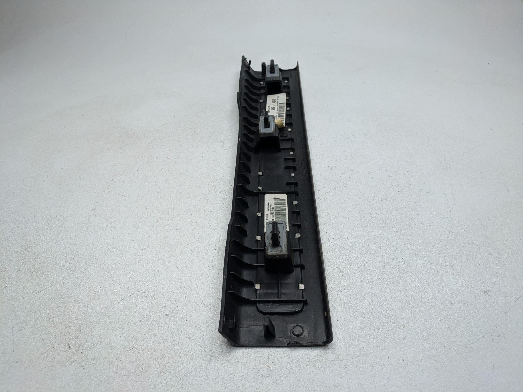 2009 - 2012 OEM FORD FLEX FRONT RIGHT SIDE EXTERIOR DOOR SILL PLATE TRIM