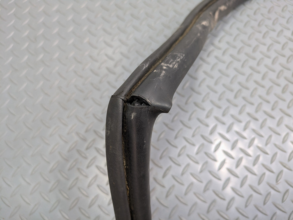 2009 - 2012 OEM FORD FLEX FRONT RIGHT SIDE DOOR SEAL WEATHERSTRIP RUBBER