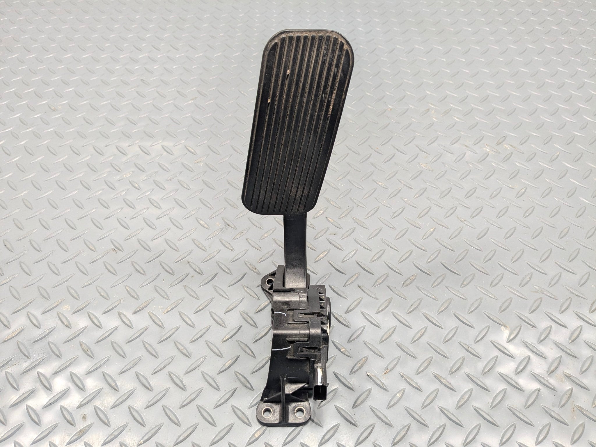 2009 - 2012 OEM FORD FLEX FUEL GAS PEDAL ACCELERATOR SENSOR ASSEMBLY