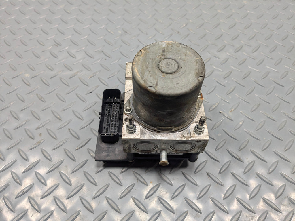 2009 - 2012 OEM FORD FLEX ABS ANTI LOCK BRAKE PUMP MODULE