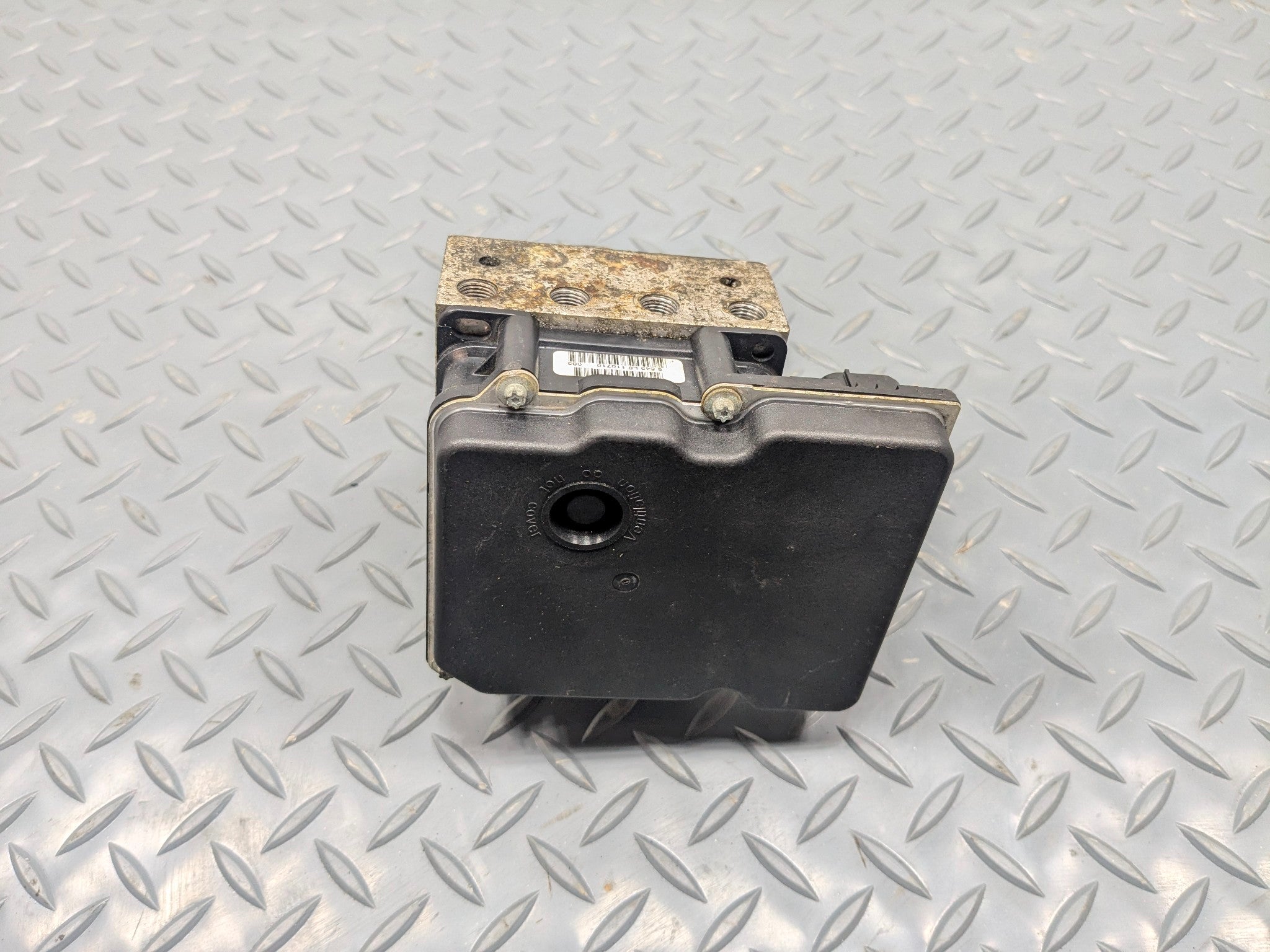 2009 - 2012 OEM FORD FLEX ABS ANTI LOCK BRAKE PUMP MODULE