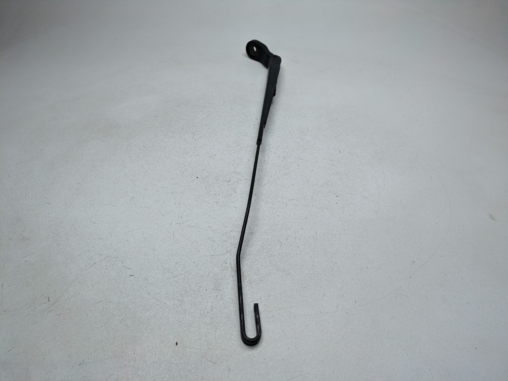 2009 - 2012 OEM FORD FLEX FRONT RIGHT PASSENGER SIDE WINDSHIELD WIPER ARM