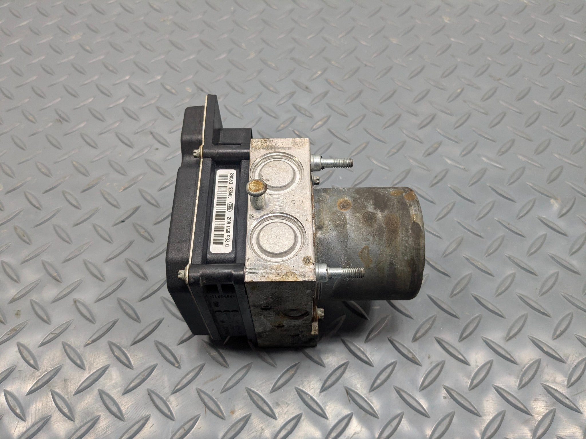 2009 - 2012 OEM FORD FLEX ABS ANTI LOCK BRAKE PUMP MODULE