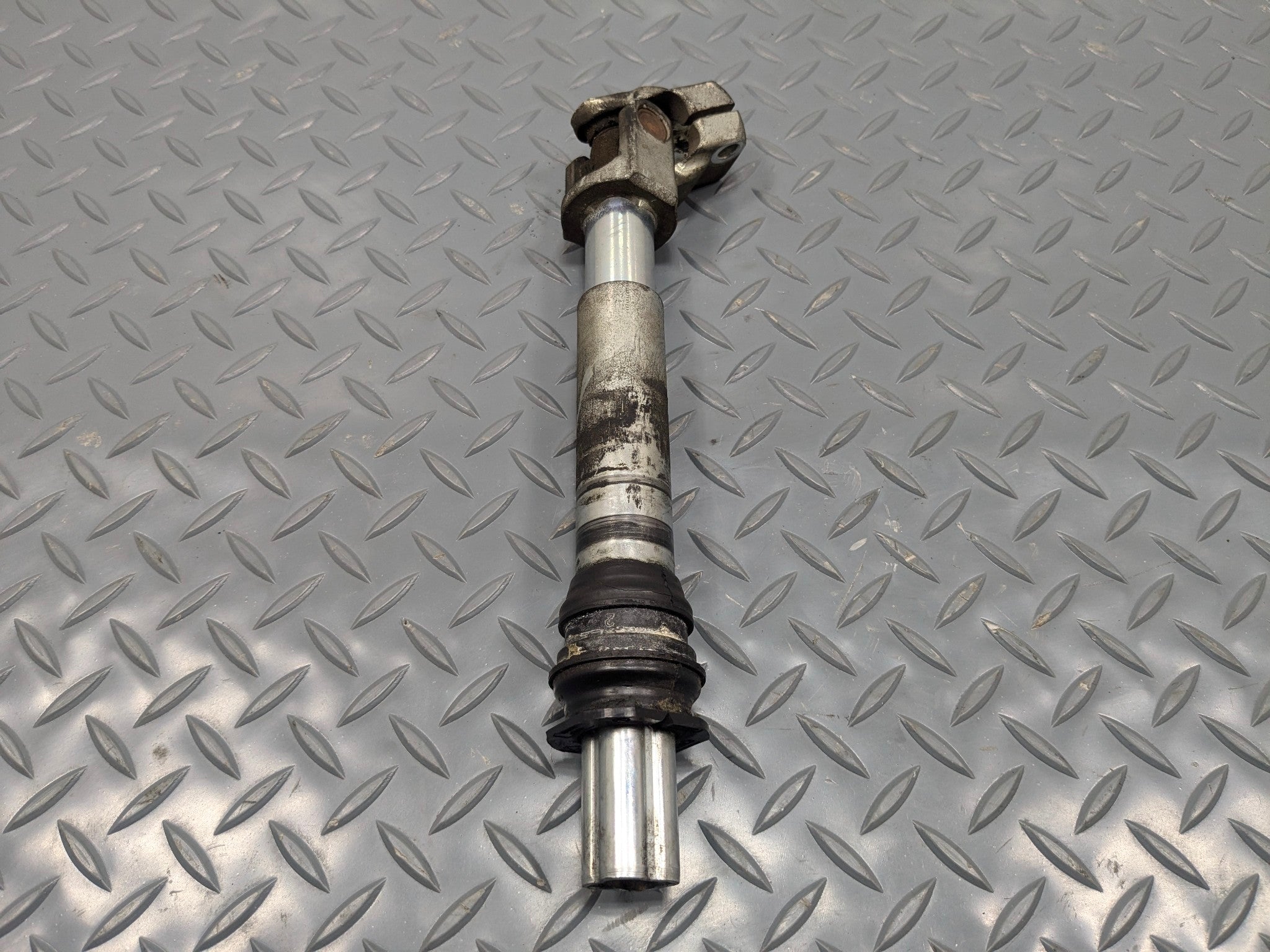 2009 - 2012 OEM FORD FLEX INTERMEDIATE STEERING COLUMN SHAFT ASSEMBLY