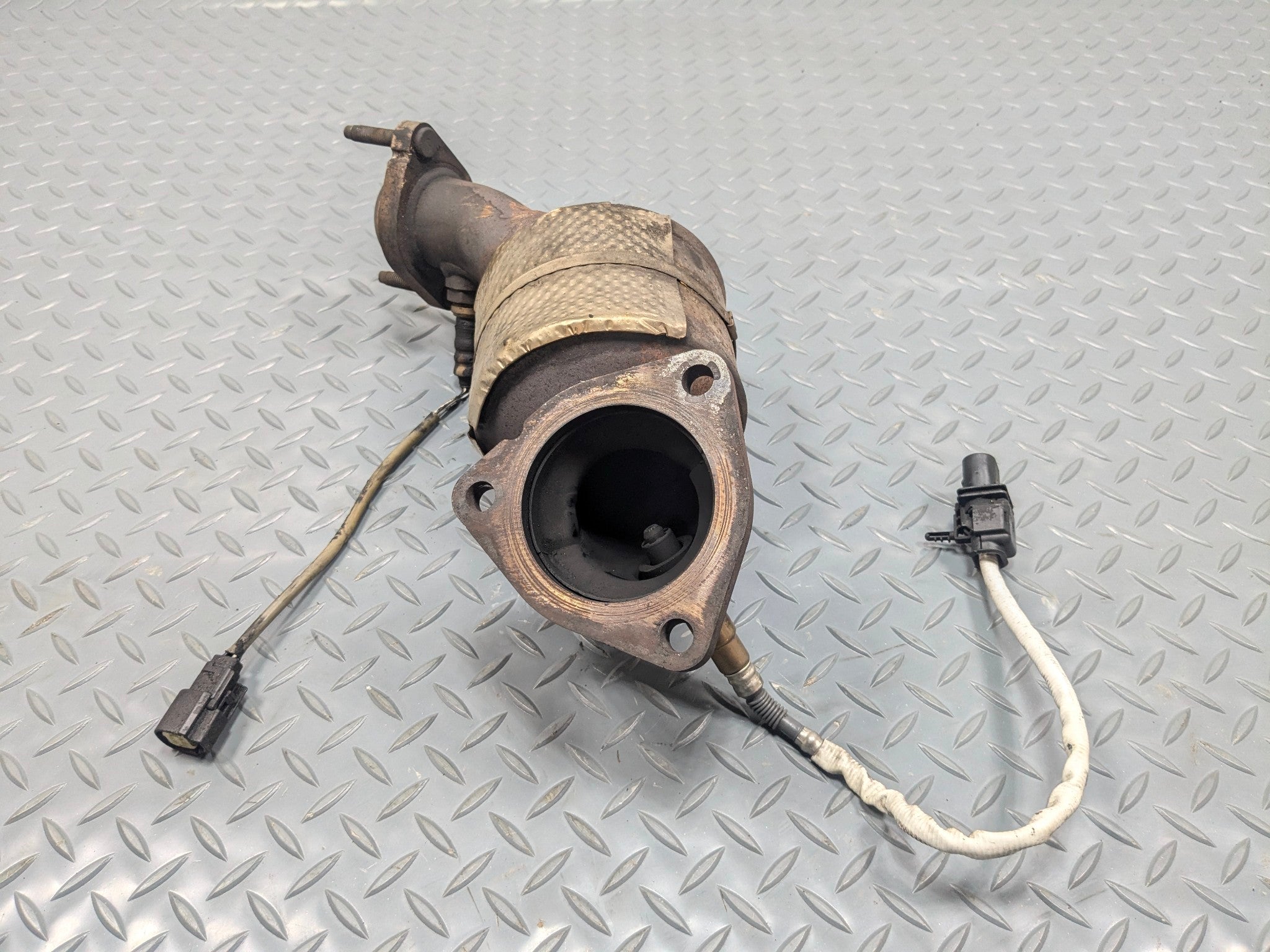 2009 - 2012 OEM FORD FLEX REAR LEFT SIDE EXHAUST MANIFOLD DOWNPIPE