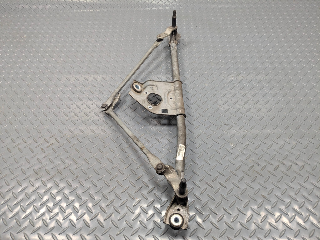 2009 - 2012 OEM FORD FLEX FRONT WINDSHIELD WIPER TRANSMISSION LINKAGE ASSEMBLY