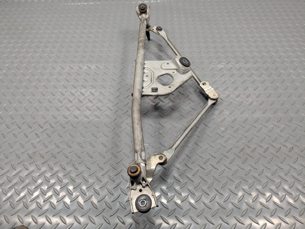 2009 - 2012 OEM FORD FLEX FRONT WINDSHIELD WIPER TRANSMISSION LINKAGE ASSEMBLY