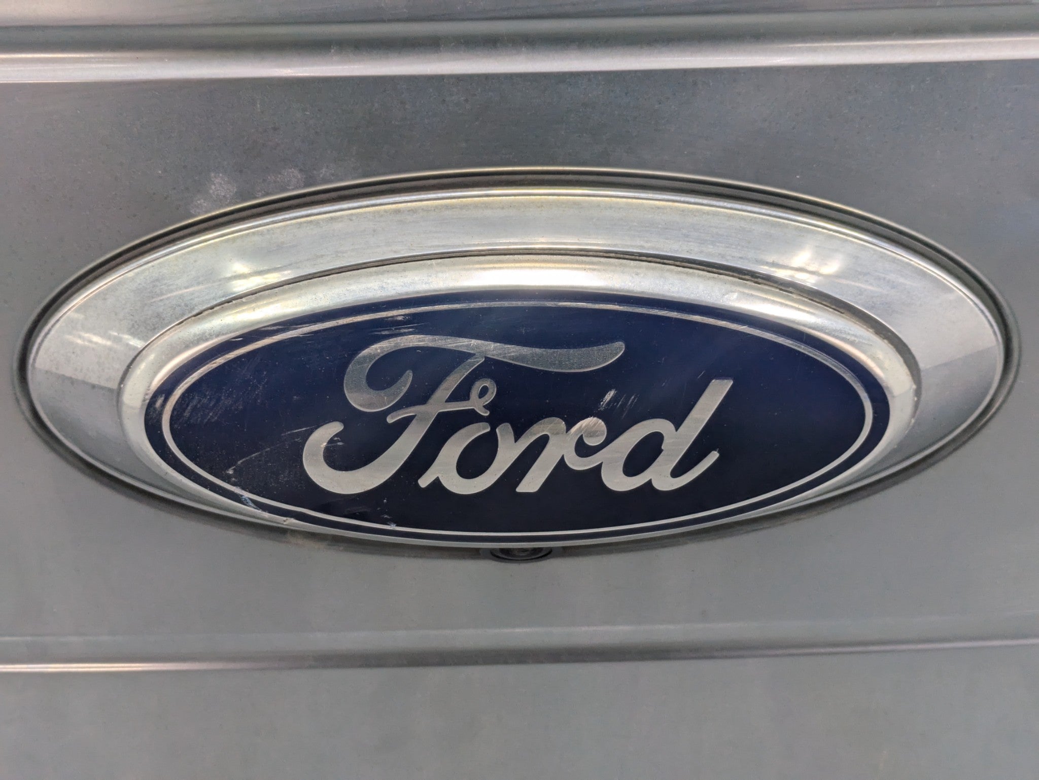 2009 - 2012 OEM FORD FLEX REAR TRUNK TAILGATE SHELL PANEL WITH GLASS ASSEMBLY