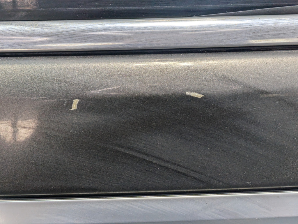 2009 - 2012 OEM FORD FLEX REAR TRUNK TAILGATE SHELL PANEL WITH GLASS ASSEMBLY