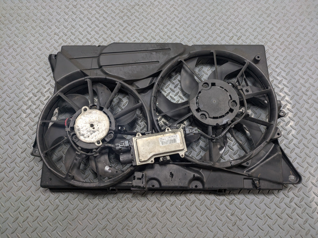2009 - 2012 OEM FORD FLEX DUAL ELECTRIC COOLING RADIATOR FAN AND MOTOR ASSEMBLY