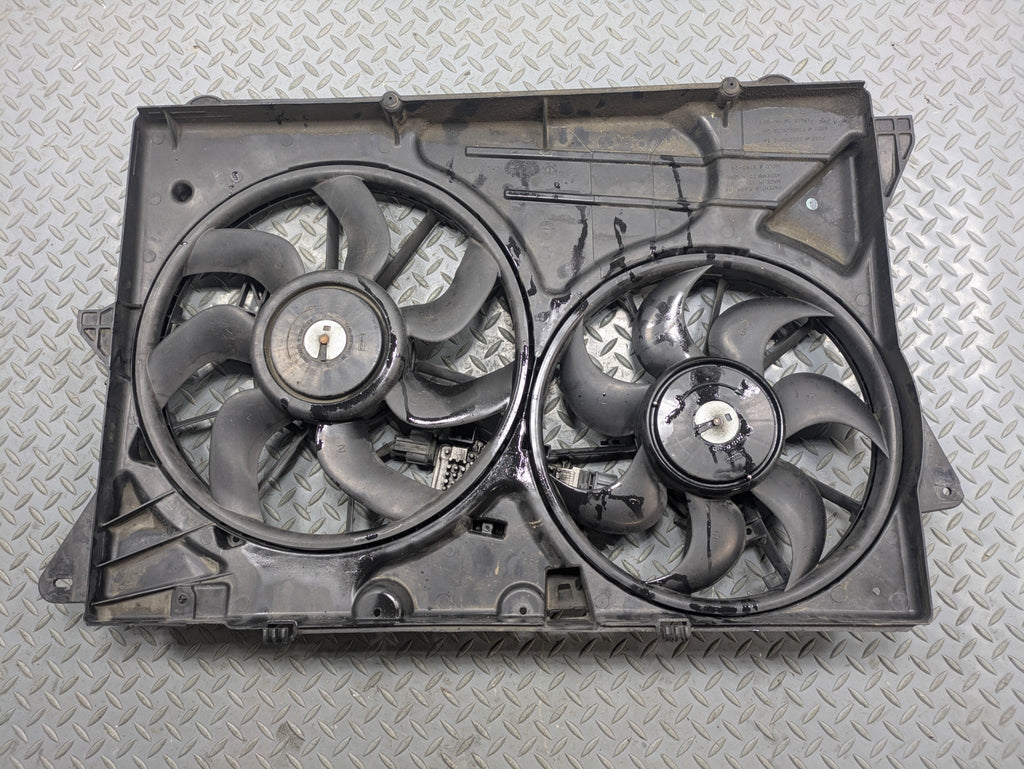 2009 - 2012 OEM FORD FLEX DUAL ELECTRIC COOLING RADIATOR FAN AND MOTOR ASSEMBLY