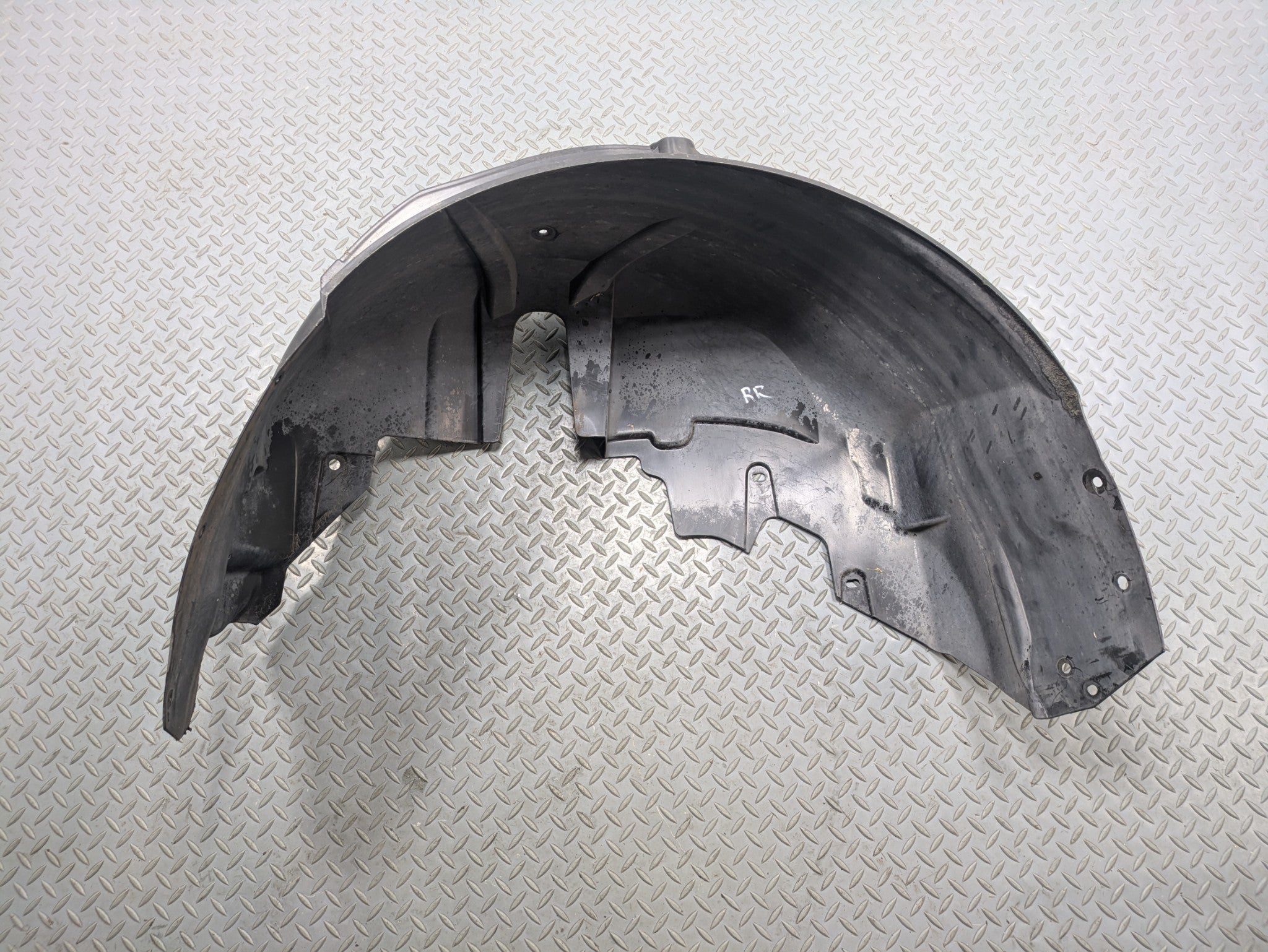 2009 - 2012 OEM FORD FLEX REAR RIGHT SIDE FENDER SPLASH INNER LINER SHIELD COVER