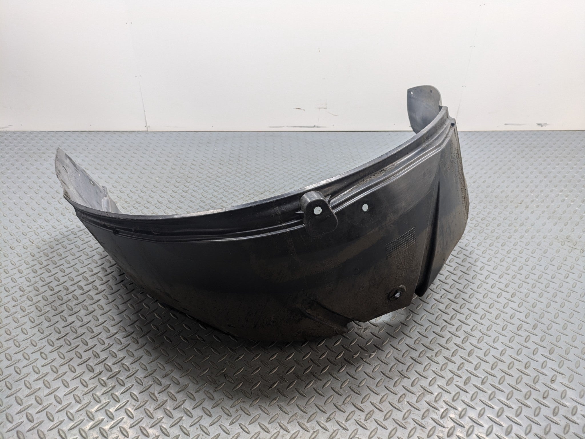 2009 - 2012 OEM FORD FLEX REAR RIGHT SIDE FENDER SPLASH INNER LINER SHIELD COVER