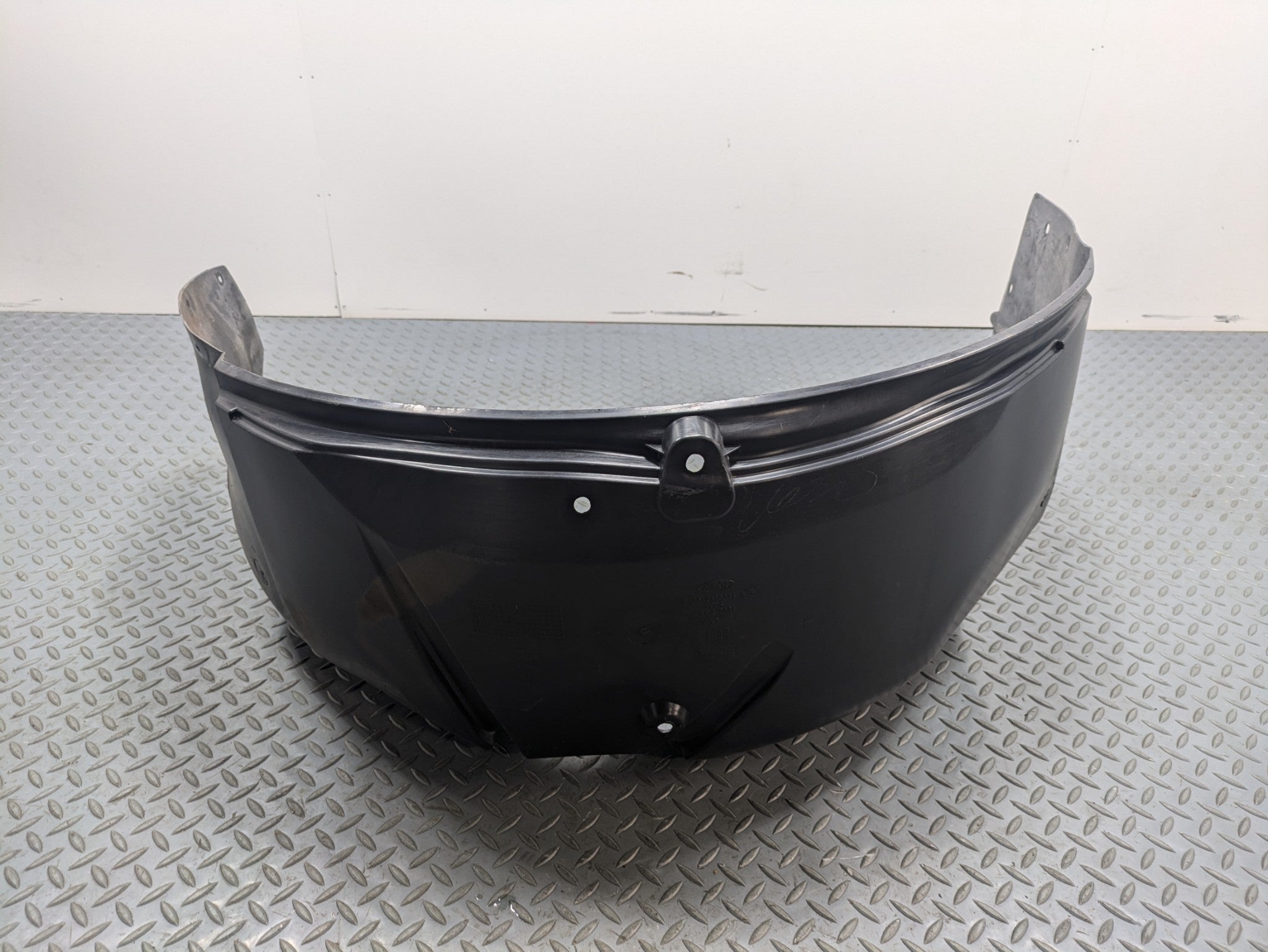2009 - 2012 OEM FORD FLEX REAR LEFT FENDER SPLASH INNER LINER SHIELD COVER