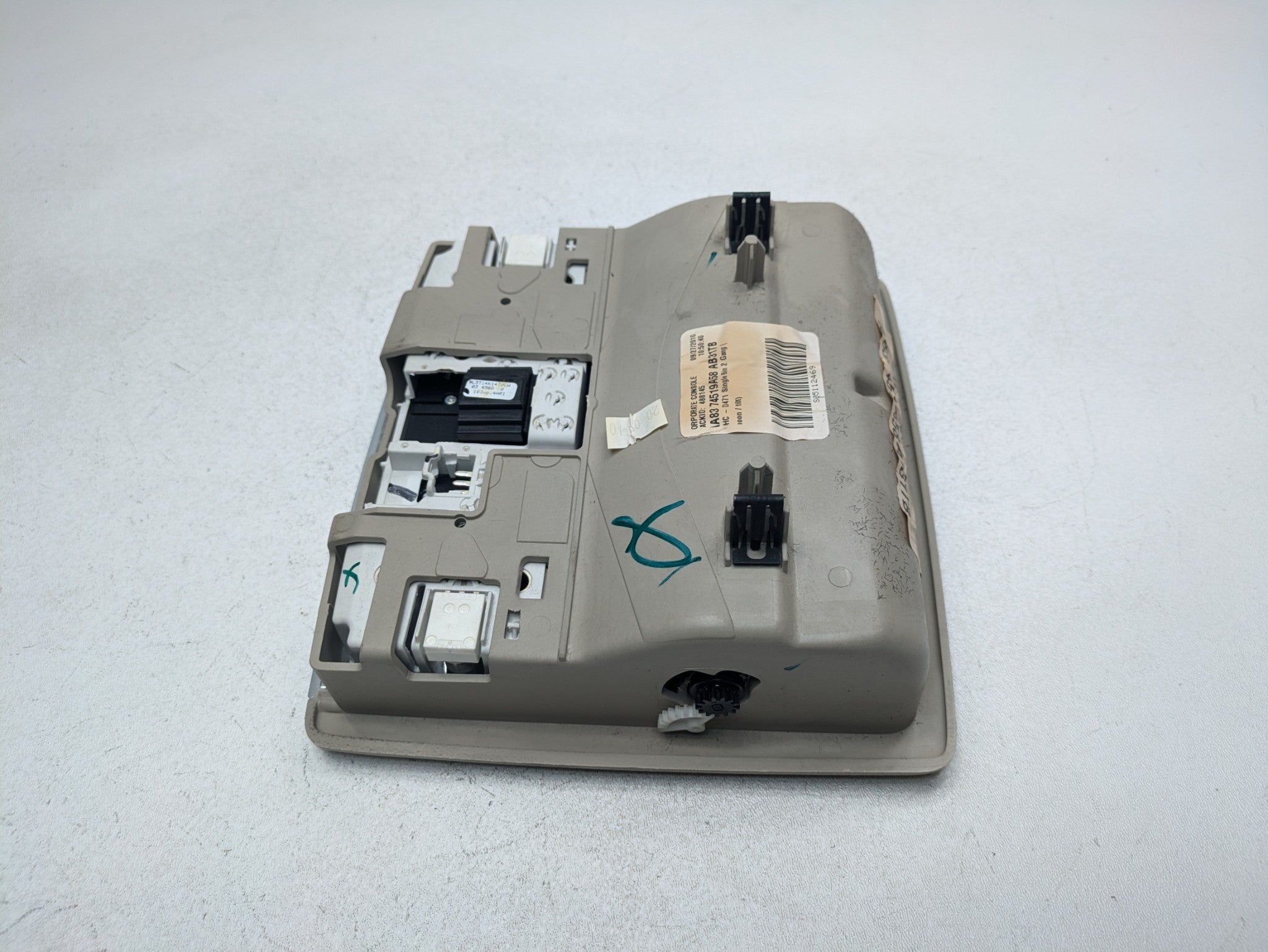 2009 - 2012 OEM FORD FLEX FRONT OVERHEAD CENTER CONSOLE DOME MAP LIGHT ASSEMBLY