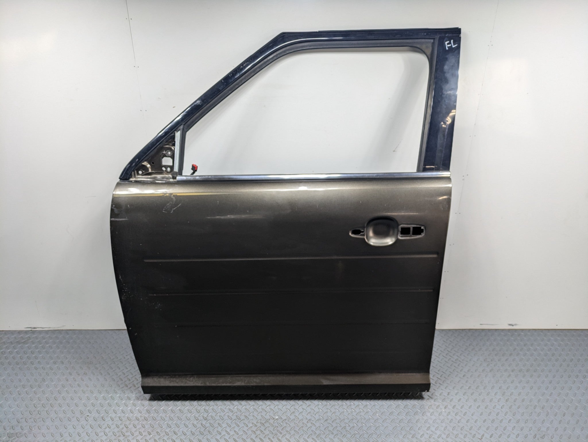 2009 - 2012 OEM FORD FLEX FRONT LEFT DRIVER SIDE DOOR SHELL PANEL GRAY