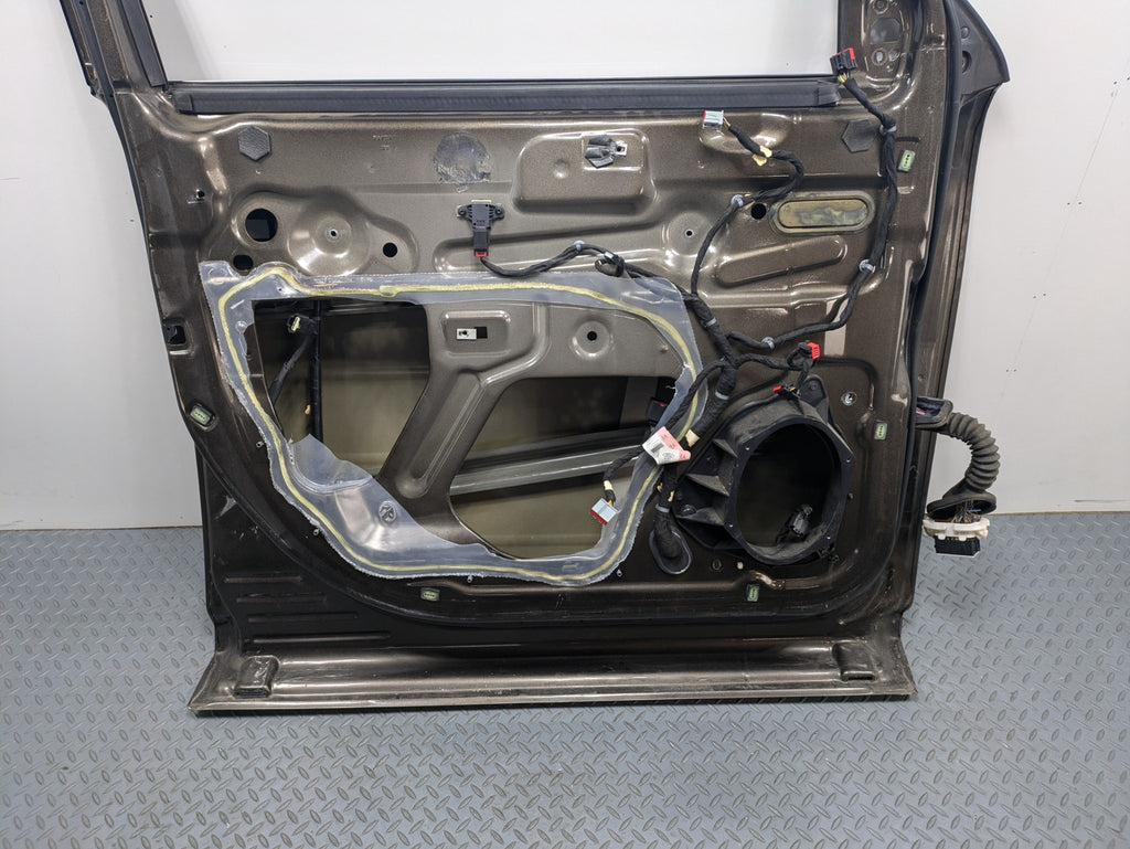 2009 - 2012 OEM FORD FLEX FRONT LEFT DRIVER SIDE DOOR SHELL PANEL GRAY