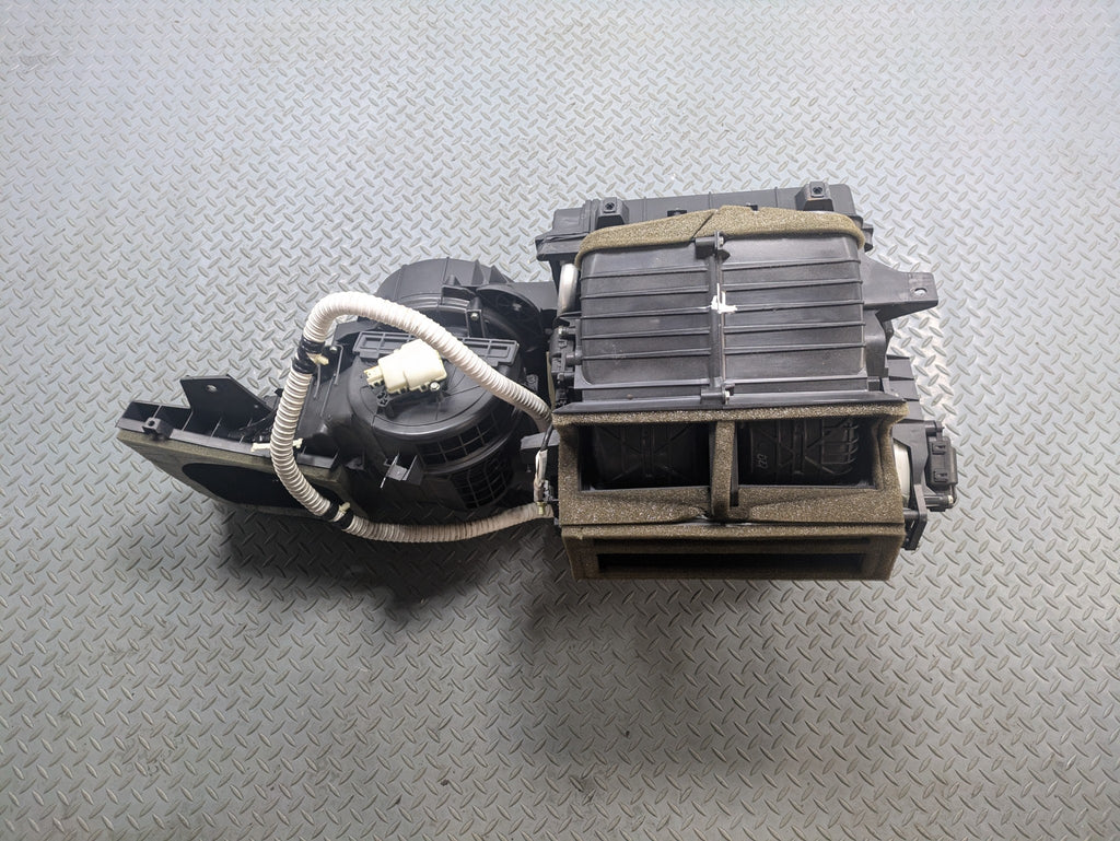 2009 - 2012 OEM FORD FLEX FRONT AC CLIMATE HEATER CORE HOUSING BOX ASSEMBLY