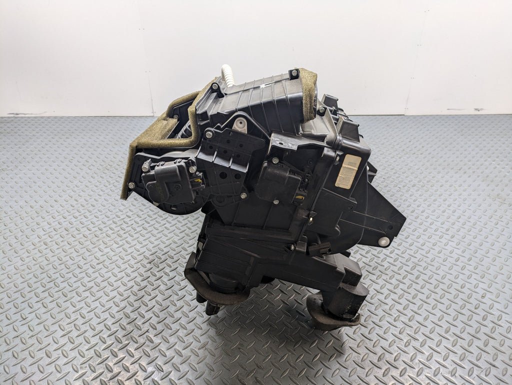 2009 - 2012 OEM FORD FLEX FRONT AC CLIMATE HEATER CORE HOUSING BOX ASSEMBLY