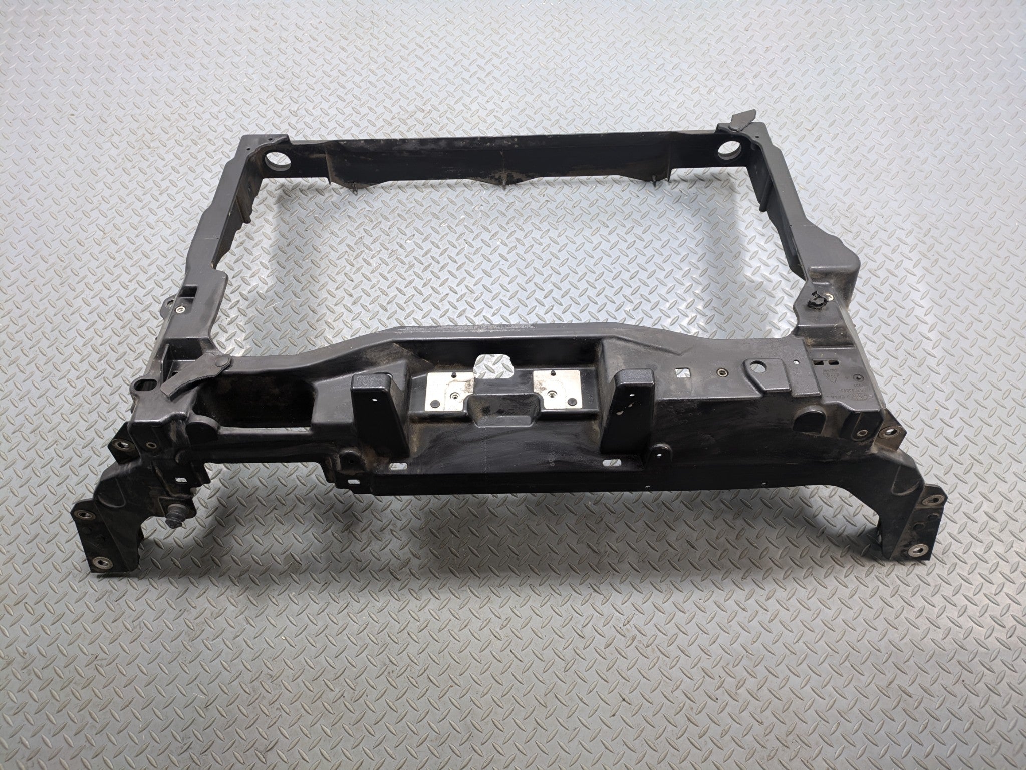 2009 - 2012 OEM FORD FLEX FRONT RADIATOR CORE SUPPORT ASSEMBLY