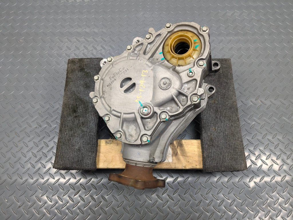 2009 - 2012 OEM FORD FLEX 3.5L TRANSFER CASE BOX ASSEMBLY