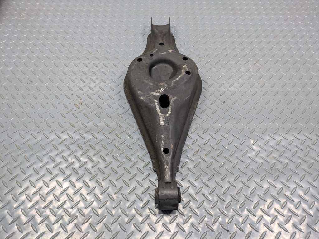 2009 - 2012 OEM FORD FLEX REAR LEFT DRIVER SIDE LOWER CONTROL ARM SPRING PERCH
