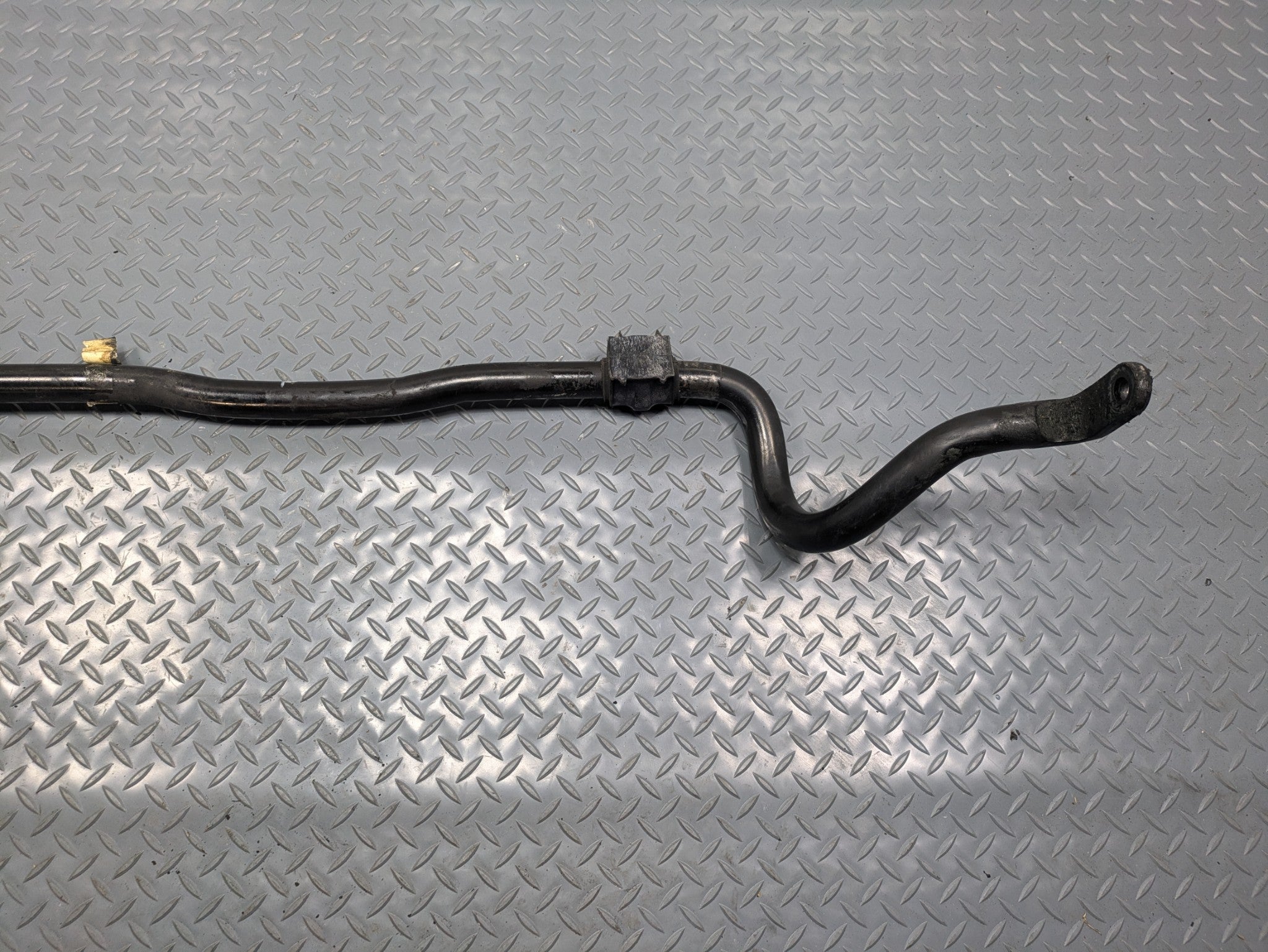 2009 - 2012 OEM FORD FLEX FRONT STABILIZER ANTI ROLL SWAY BAR ASSEMBLY