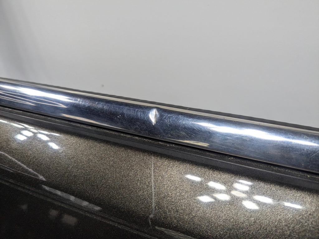 2009 - 2012 OEM FORD FLEX FRONT RIGHT PASSENGER SIDE DOOR SHELL PANEL GRAY