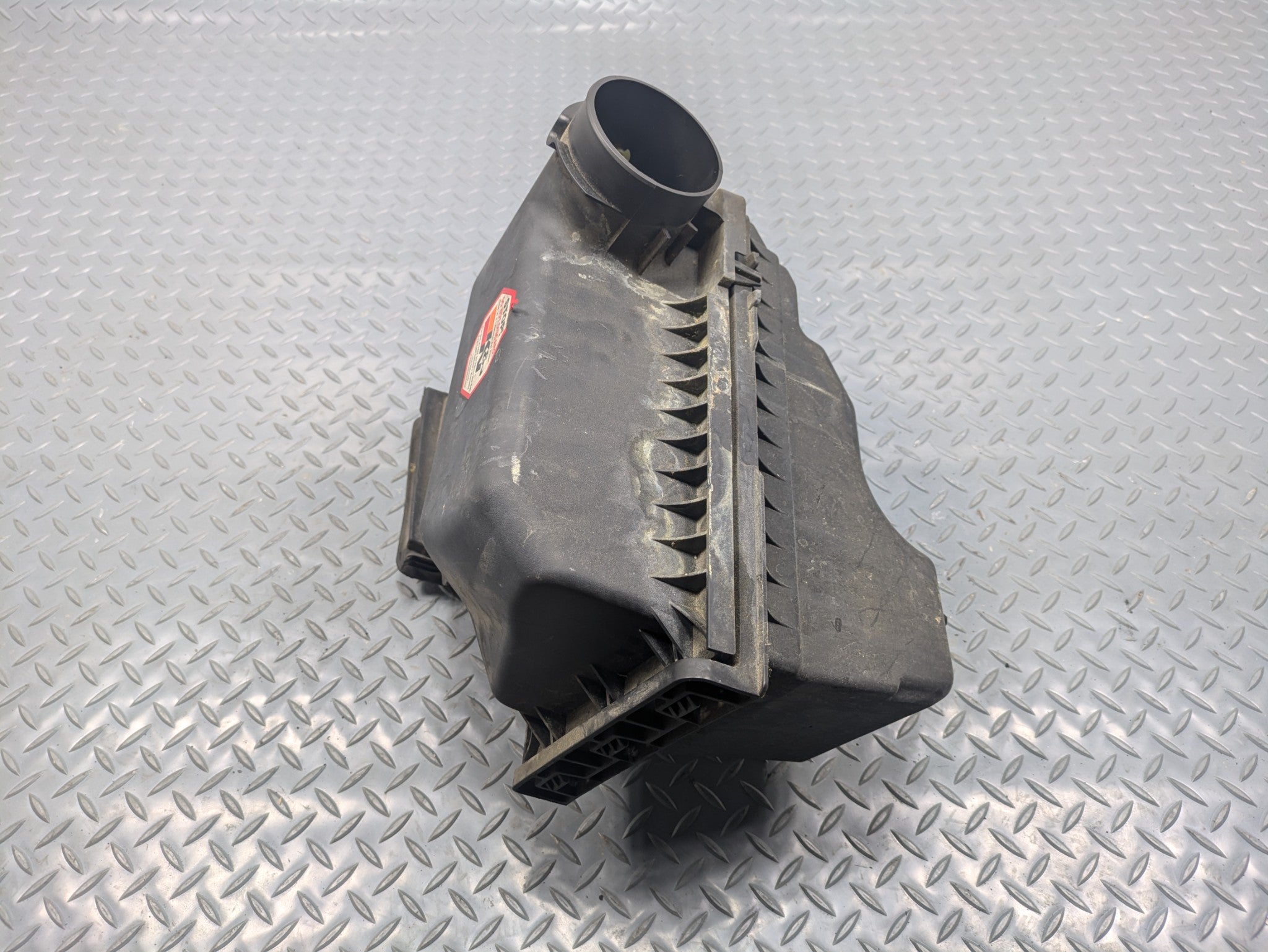 2009 - 2012 OEM FORD FLEX TURBO AIR CLEANER INTAKE BOX ASSEMBLY