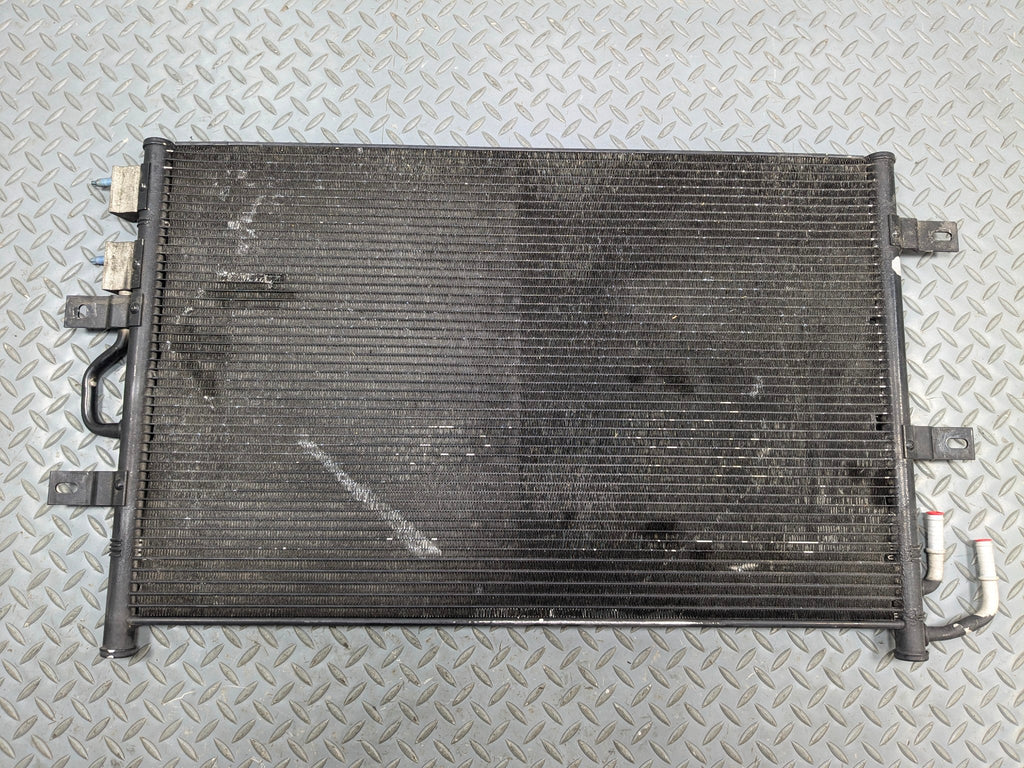 2009 - 2012 OEM FORD FLEX AIR CONDITIONER CONDENSER ASSEMBLY