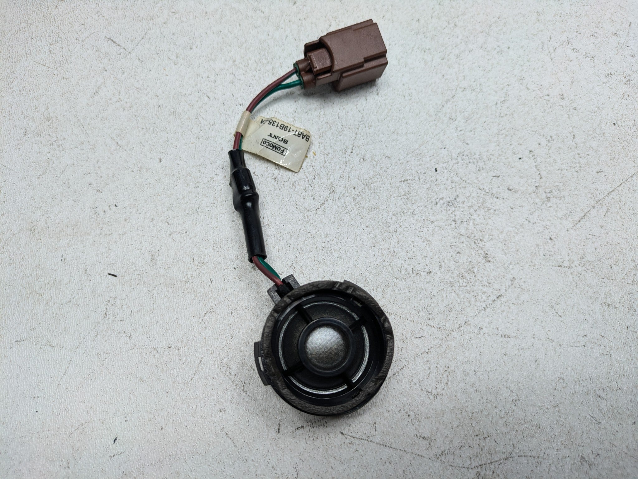 2009 - 2012 OEM FORD FLEX FRONT AND REAR SPEAKER SET ASSEMBLY