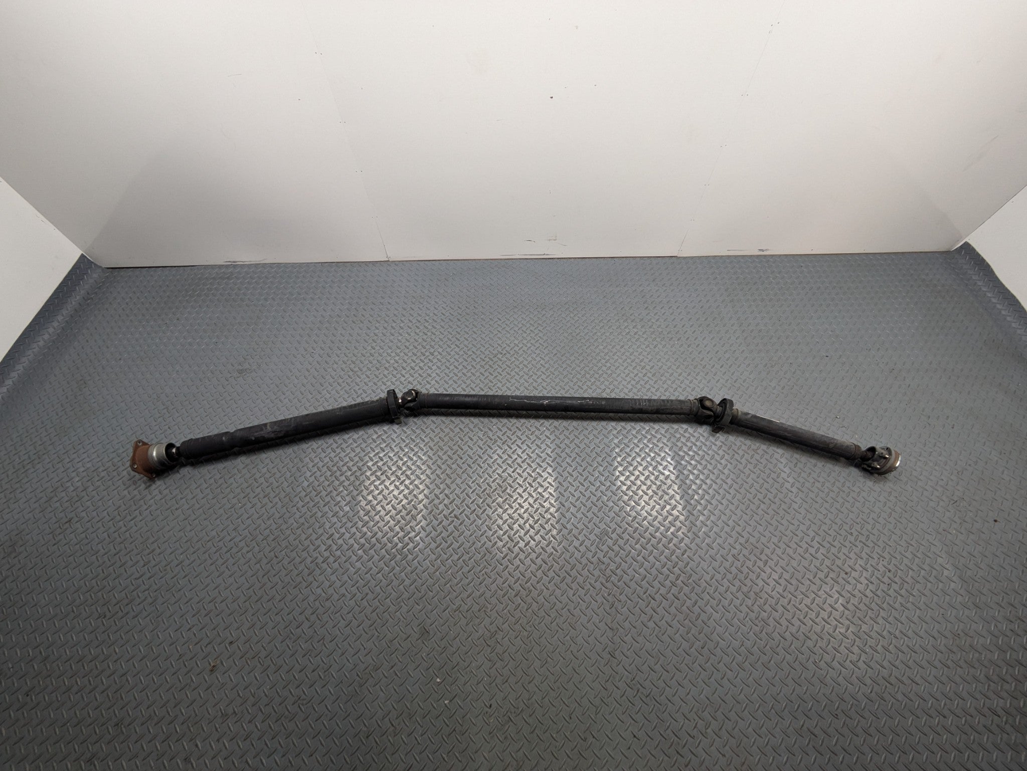 2009 - 2012 OEM FORD FLEX REAR DRIVE SHAFT CARDAN PROPELLER ASSEMBLY