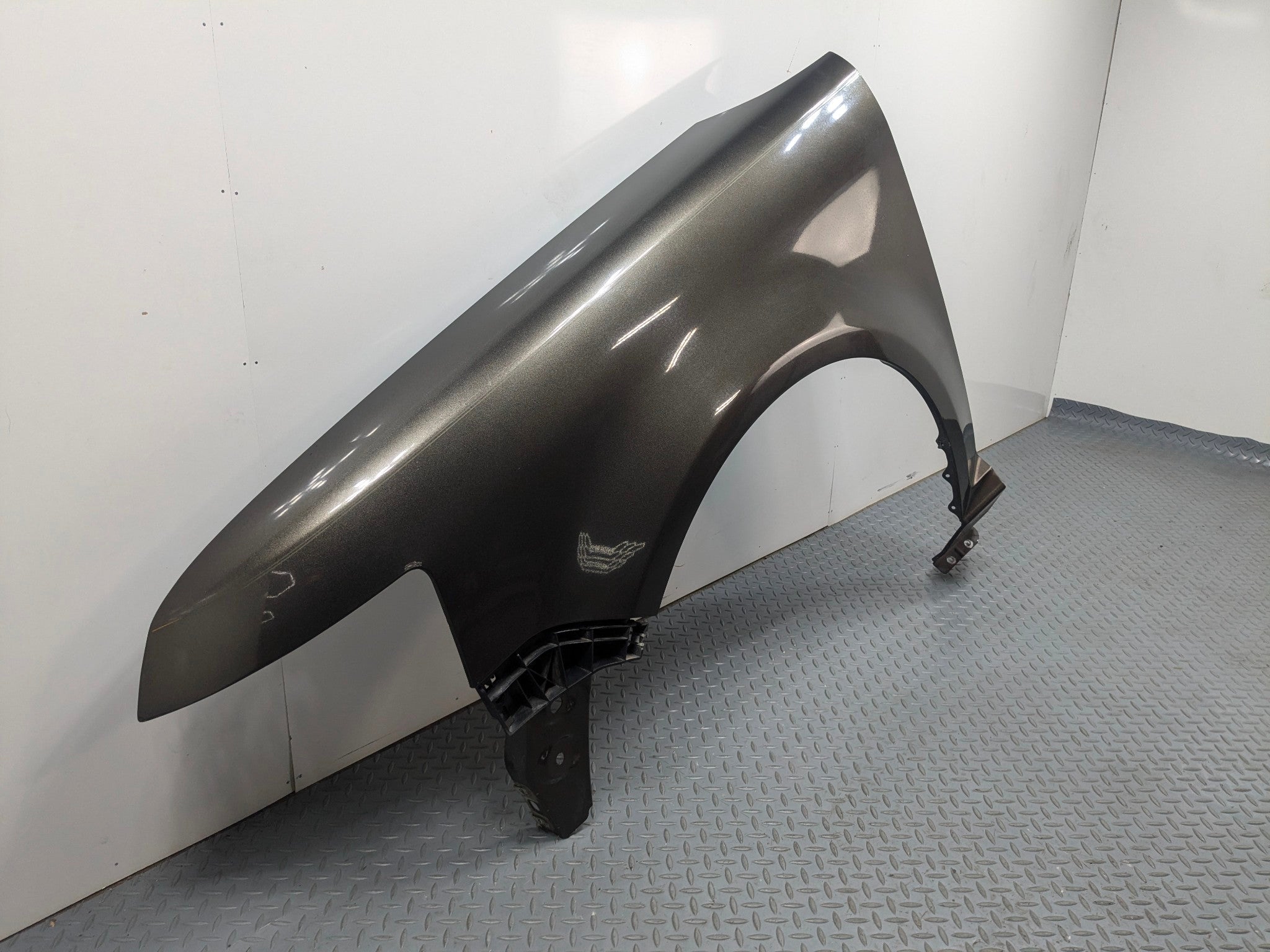2009 - 2012 OEM FORD FLEX FRONT LEFT DRIVER SIDE FENDER COVER PANEL