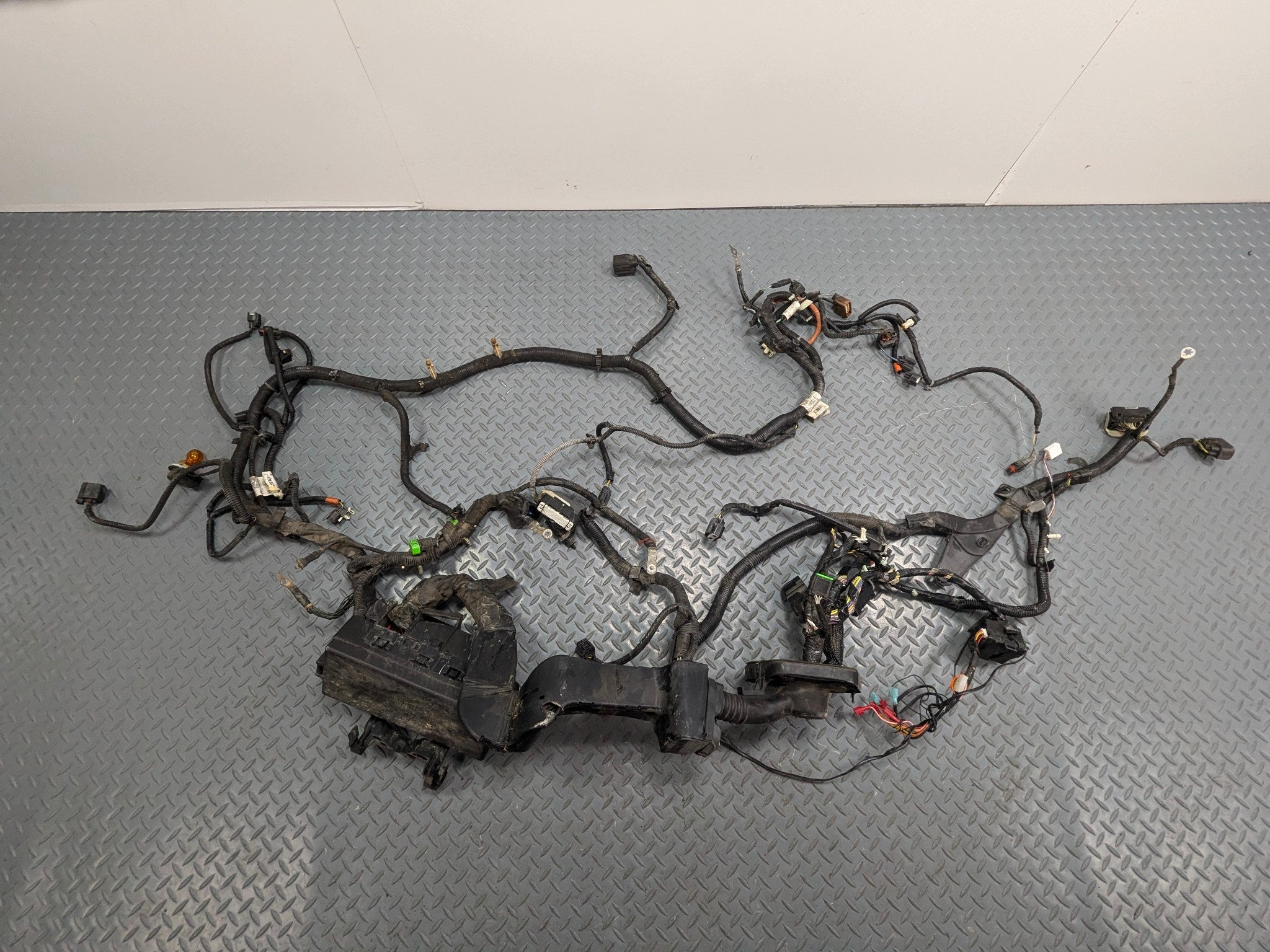 2009 - 2012 OEM FORD FLEX INTERIOR UNDER HOOD WIRE HARNESS ASSEMBLY