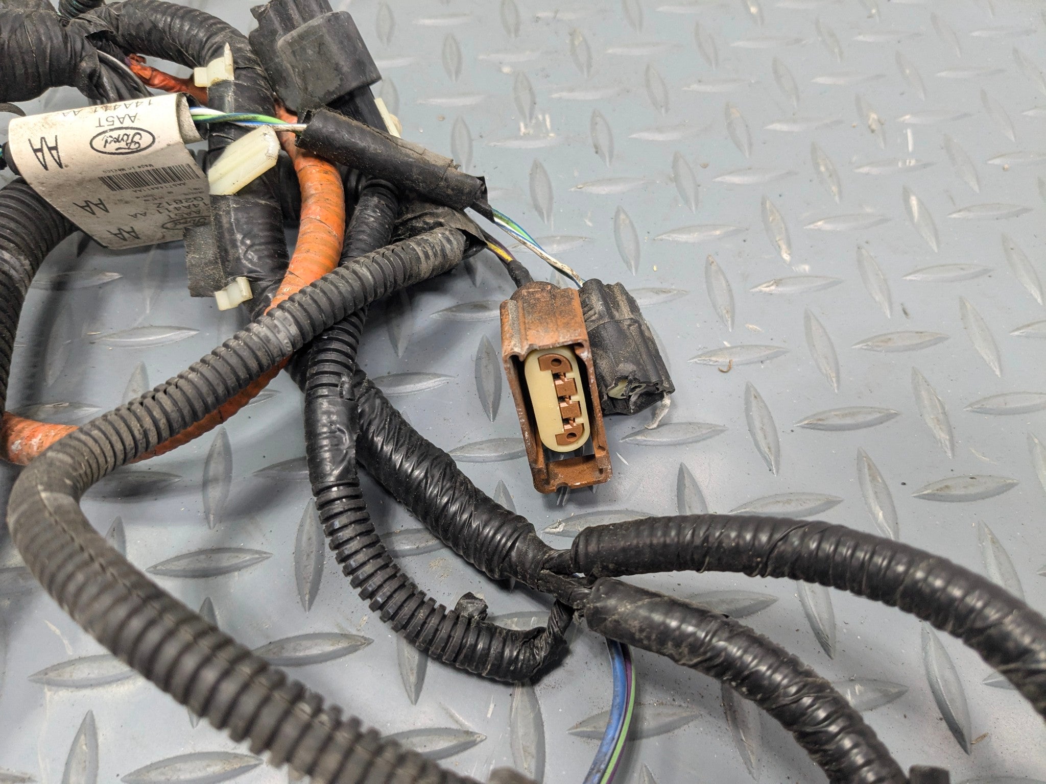 2009 - 2012 OEM FORD FLEX INTERIOR UNDER HOOD WIRE HARNESS ASSEMBLY