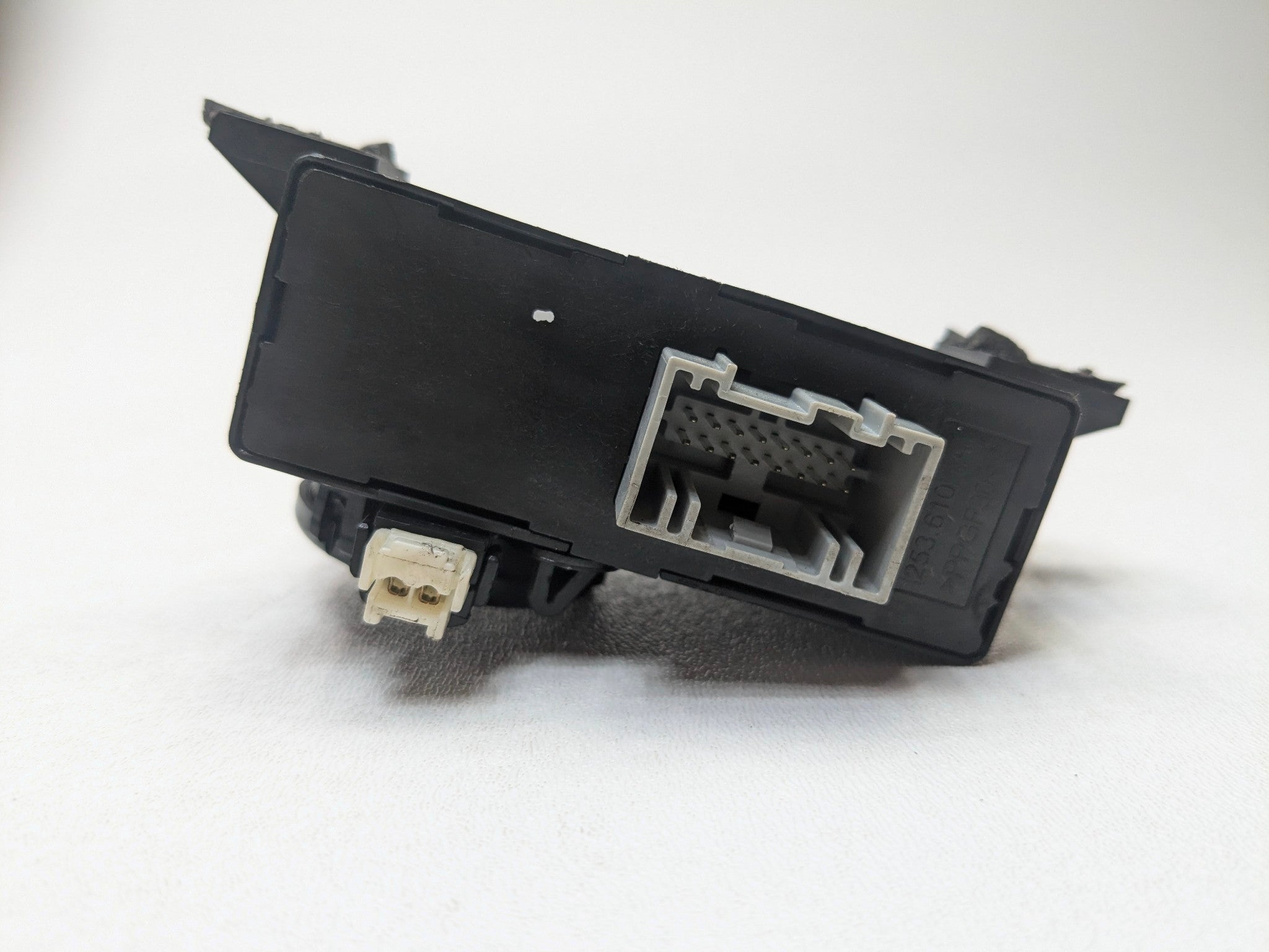 2009 - 2012 OEM FORD FLEX DRIVER PARKING ASSIST CONTROL MODULE UNIT